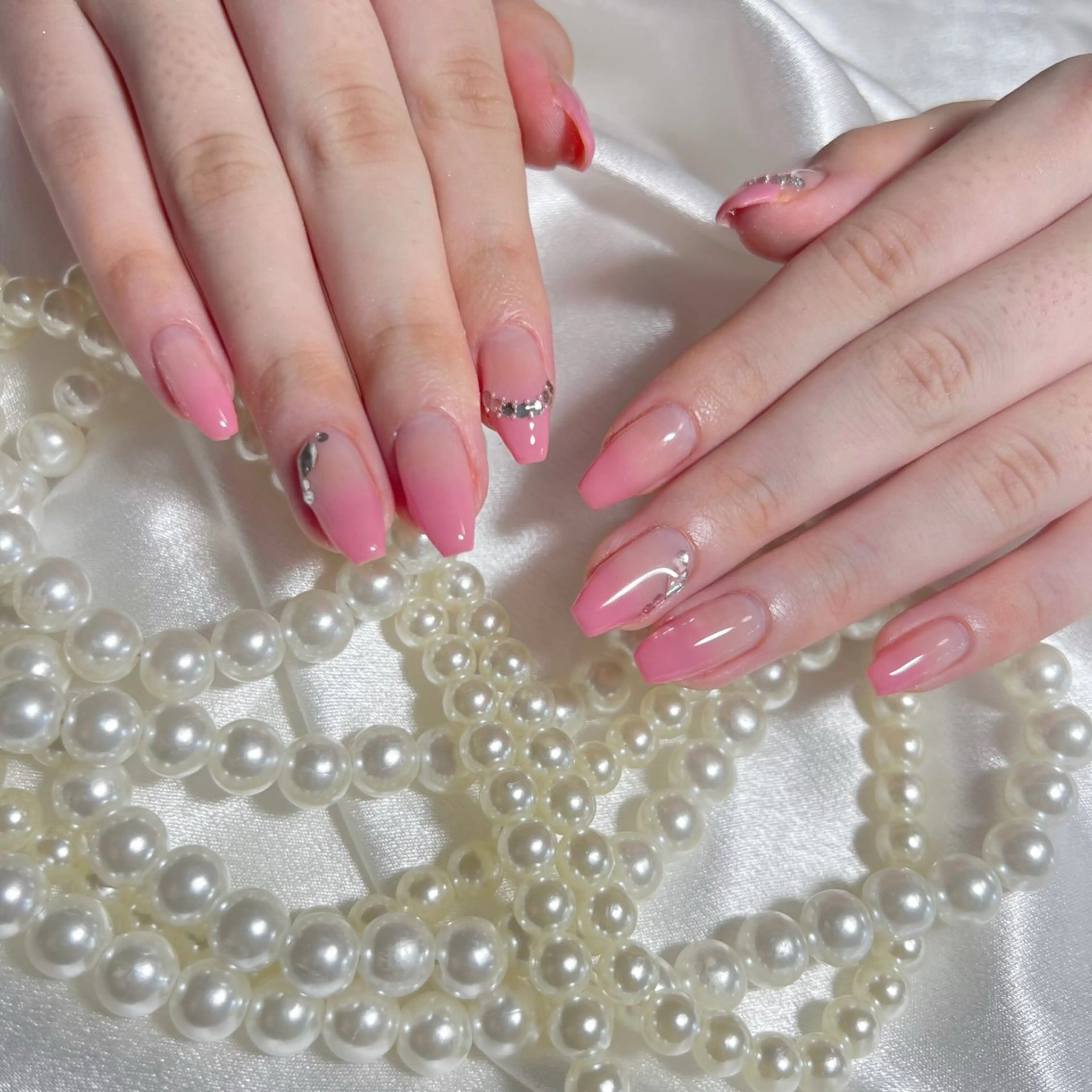 ネイル グラデーション ピンク navi nail cocoのネイルデザイン