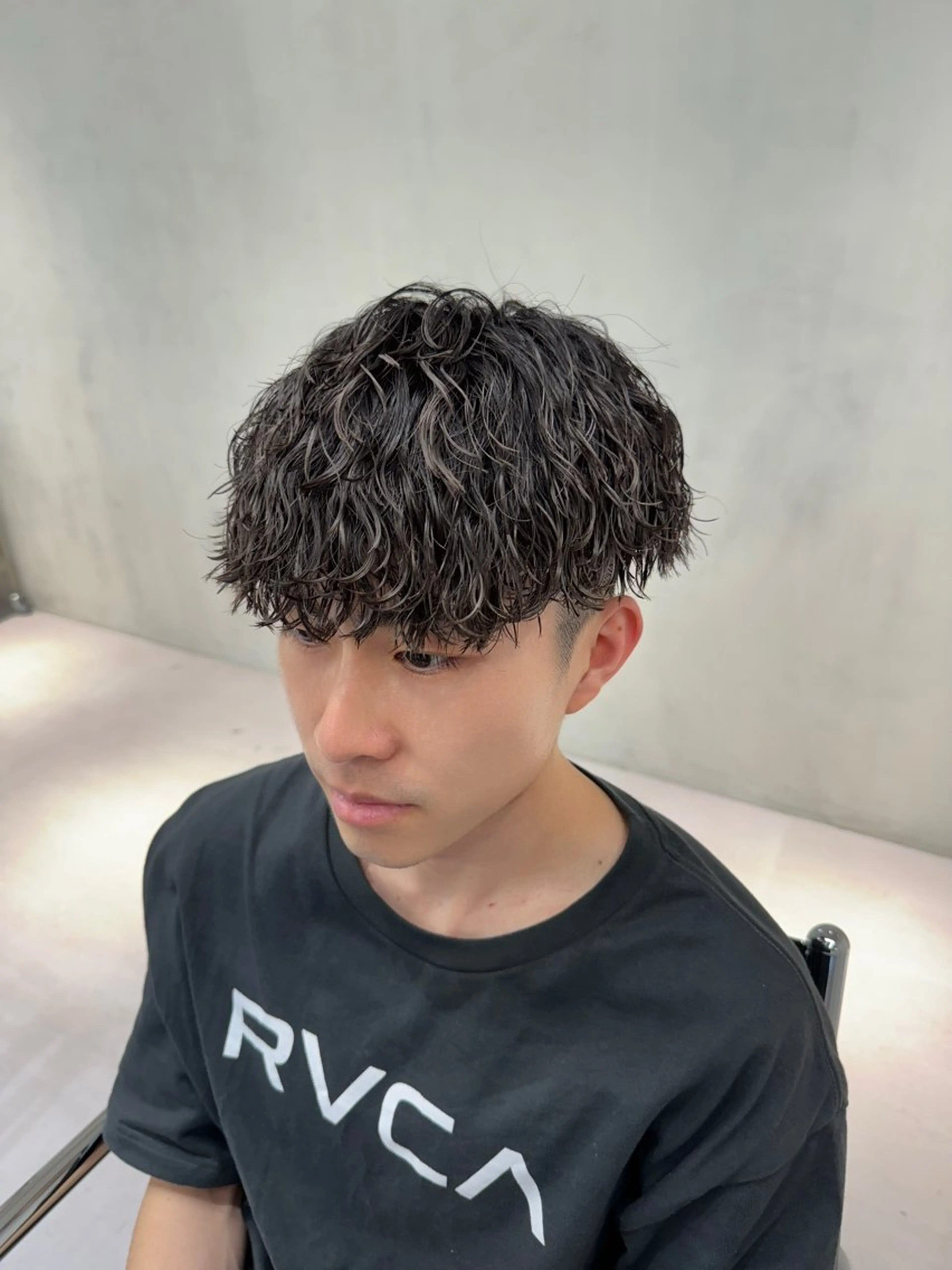 ショート パーマ メンズ 波巻きスパイラルパー マ/シャドウパーマ駿のヘアスタイル