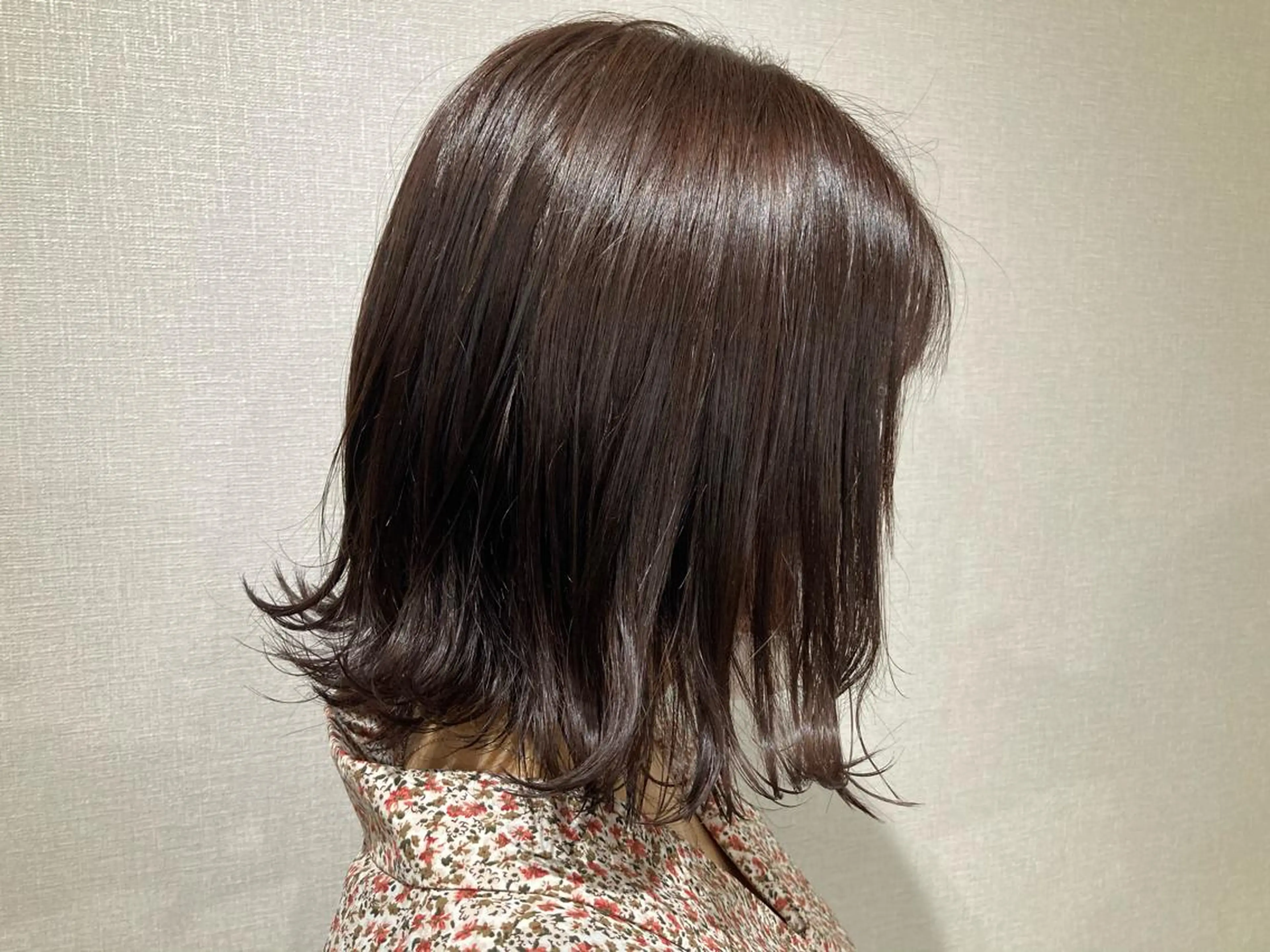 ミディアム カット ヘアカラー トリートメント Claire 【クレール】所属・中野 幹也のヘアスタイル