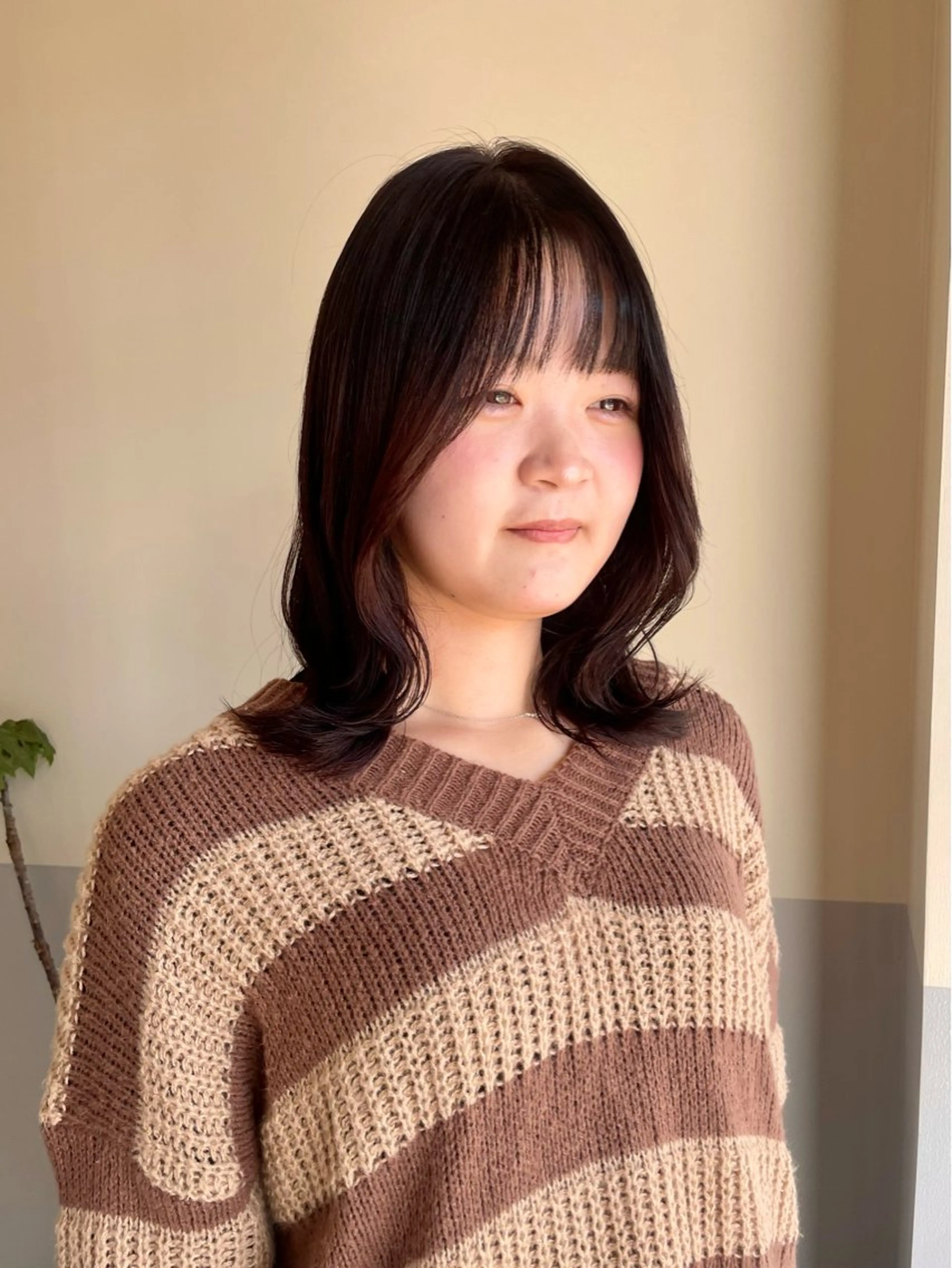 ミディアム ヘアカラー 小久保 里紗のヘアスタイル