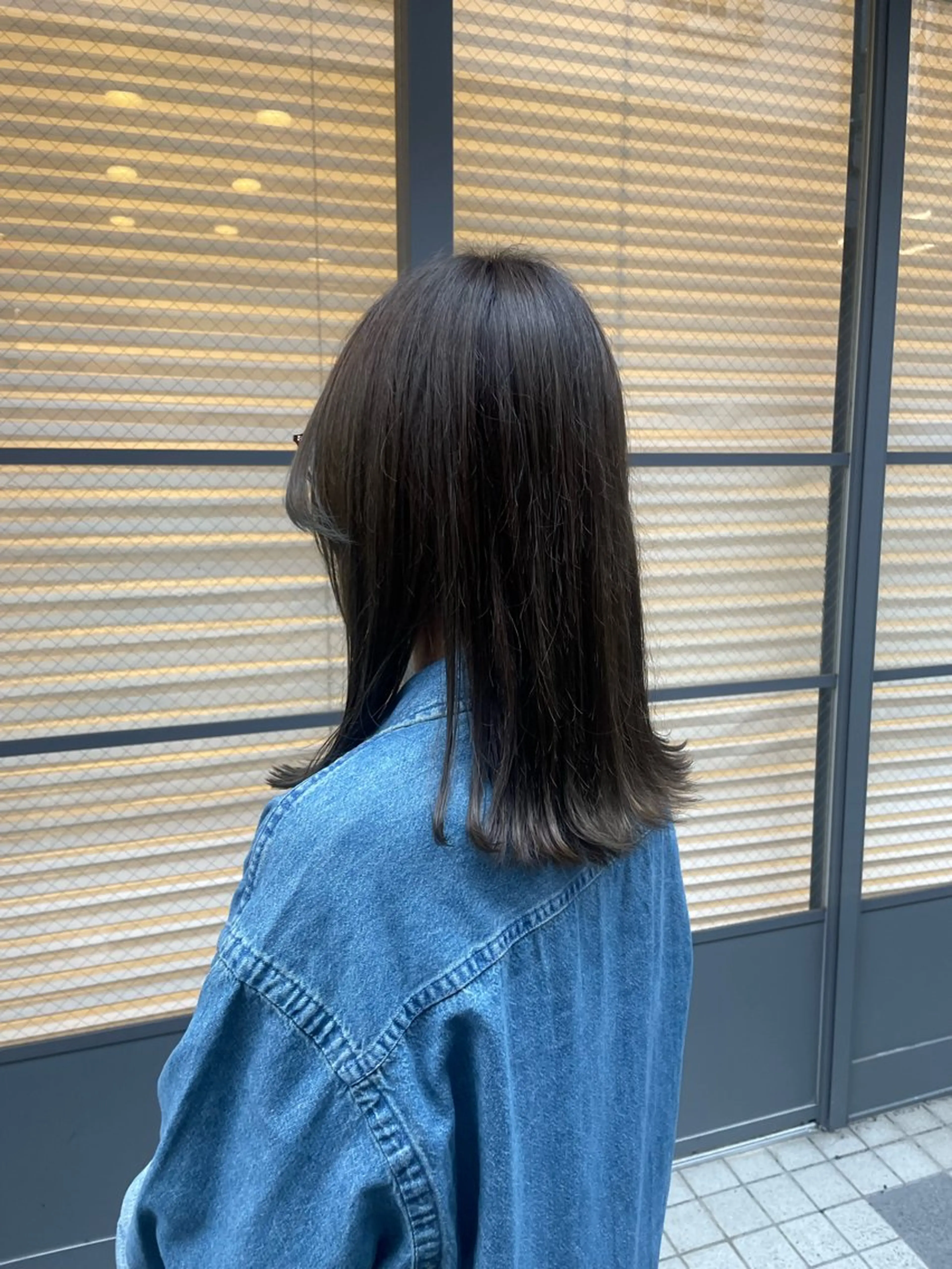 ミディアム カット ヘアカラー 🪸暖色艶カラー/ shiori🫧のヘアスタイル