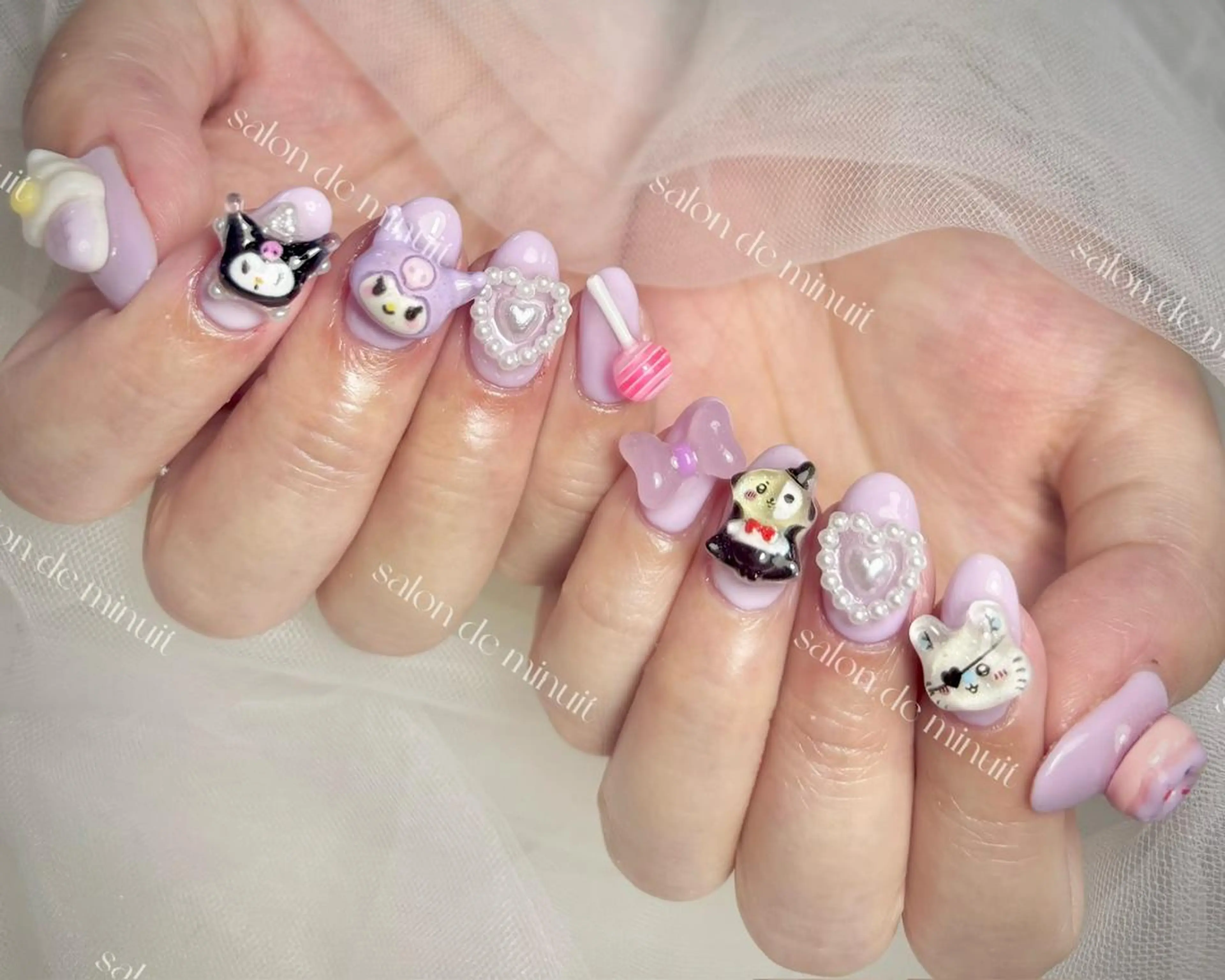 ネイル Salon de Minuit🦩のネイルデザイン