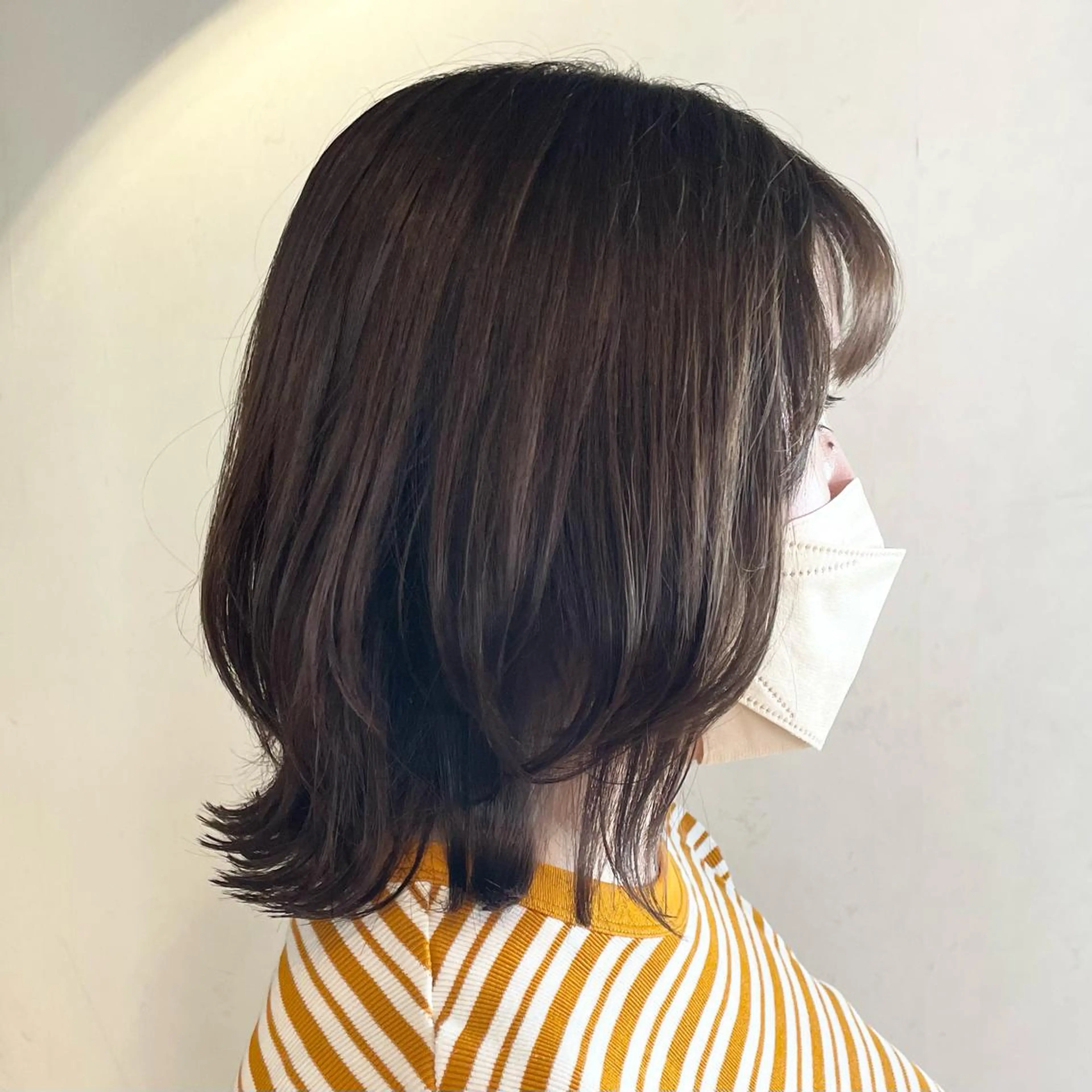 ミディアム カラー ヘアアレンジ ベージュカラー オリーブベージュ くびれヘア レイヤーカット カット ヘアカラー トリートメント kitin  吉祥寺 山岸花のヘアスタイル