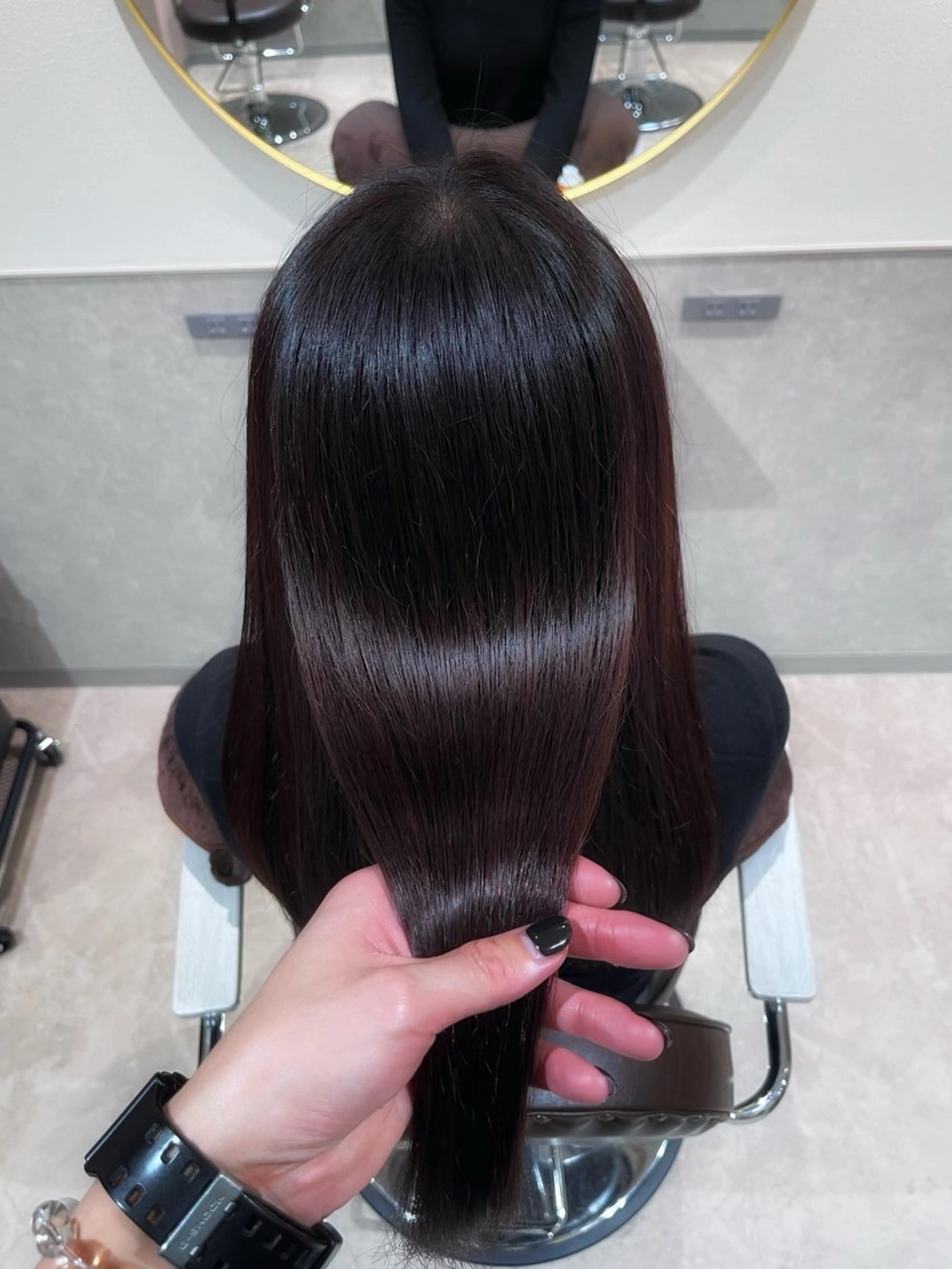 セミロング カット ヘアカラー 縮毛矯正 トリートメント 銀座⭐️髪質改善⭐️ 平中 留生のヘアスタイル