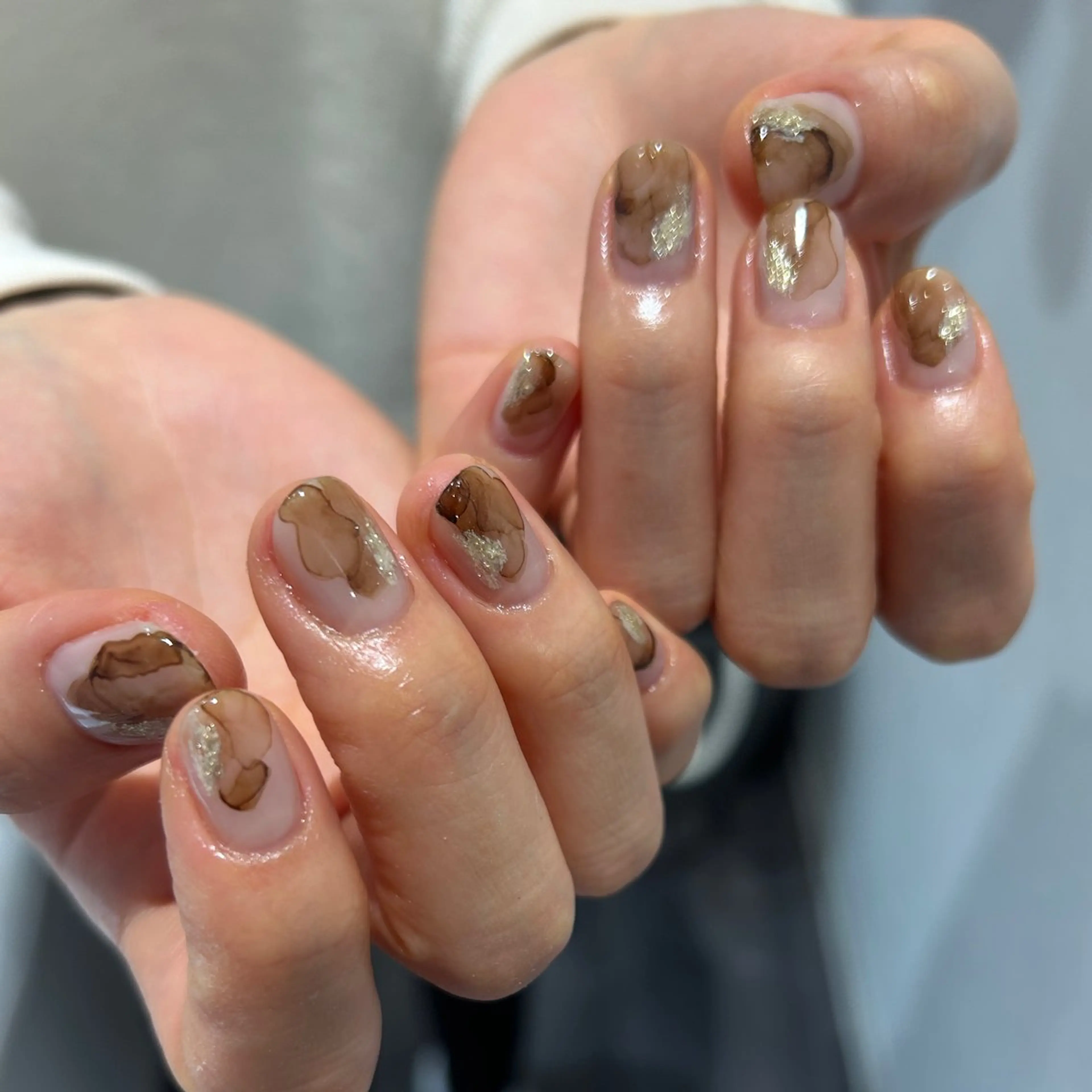 ネイル ハンドネイル NINEnami ニュアンスネイルのネイルデザイン