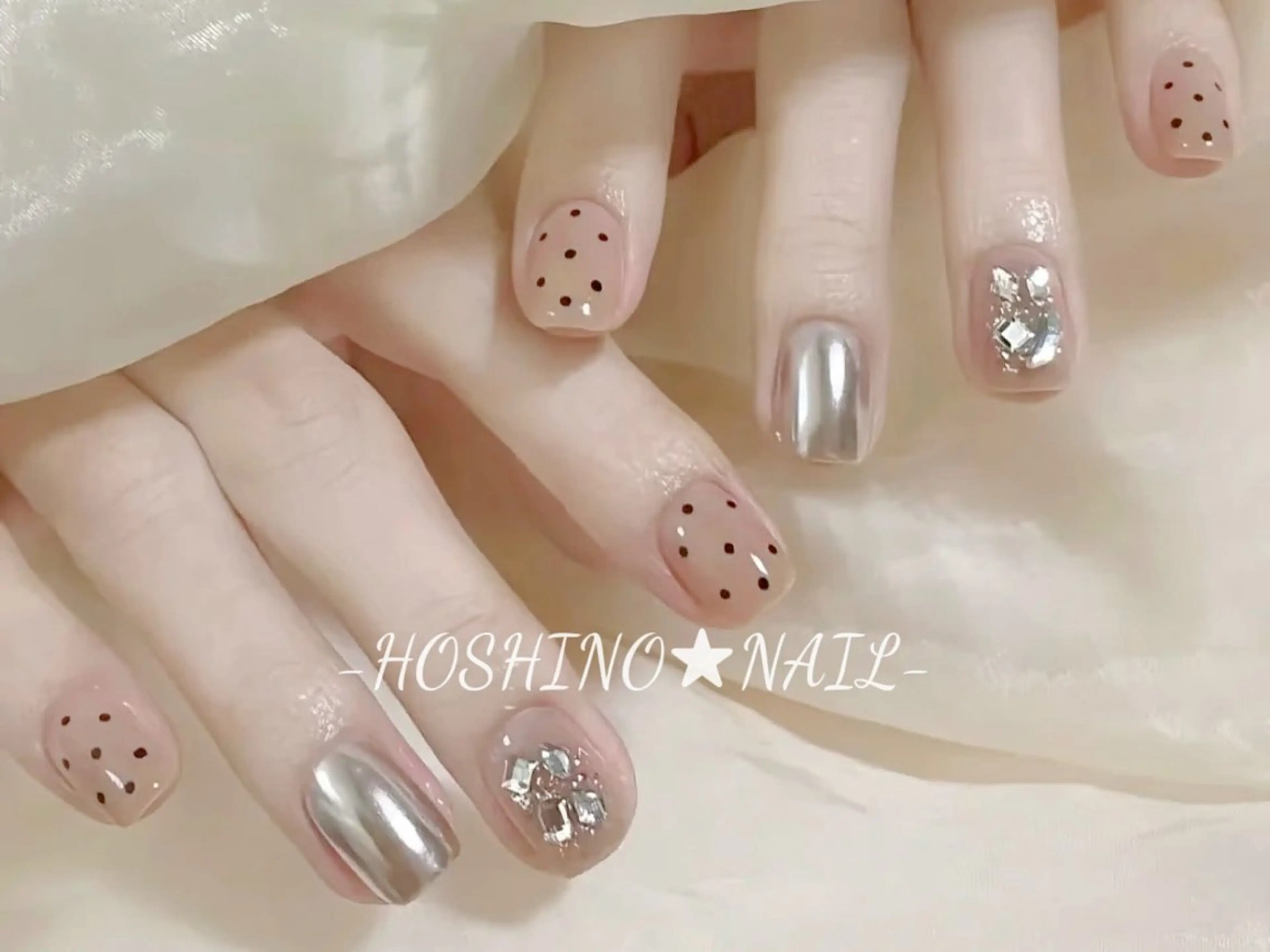 ネイル オーロラネイル チークネイル ドット フットネイル フレンチネイル ハンドネイル ★HOSHINO NAIL★新宿店のネイルデザイン
