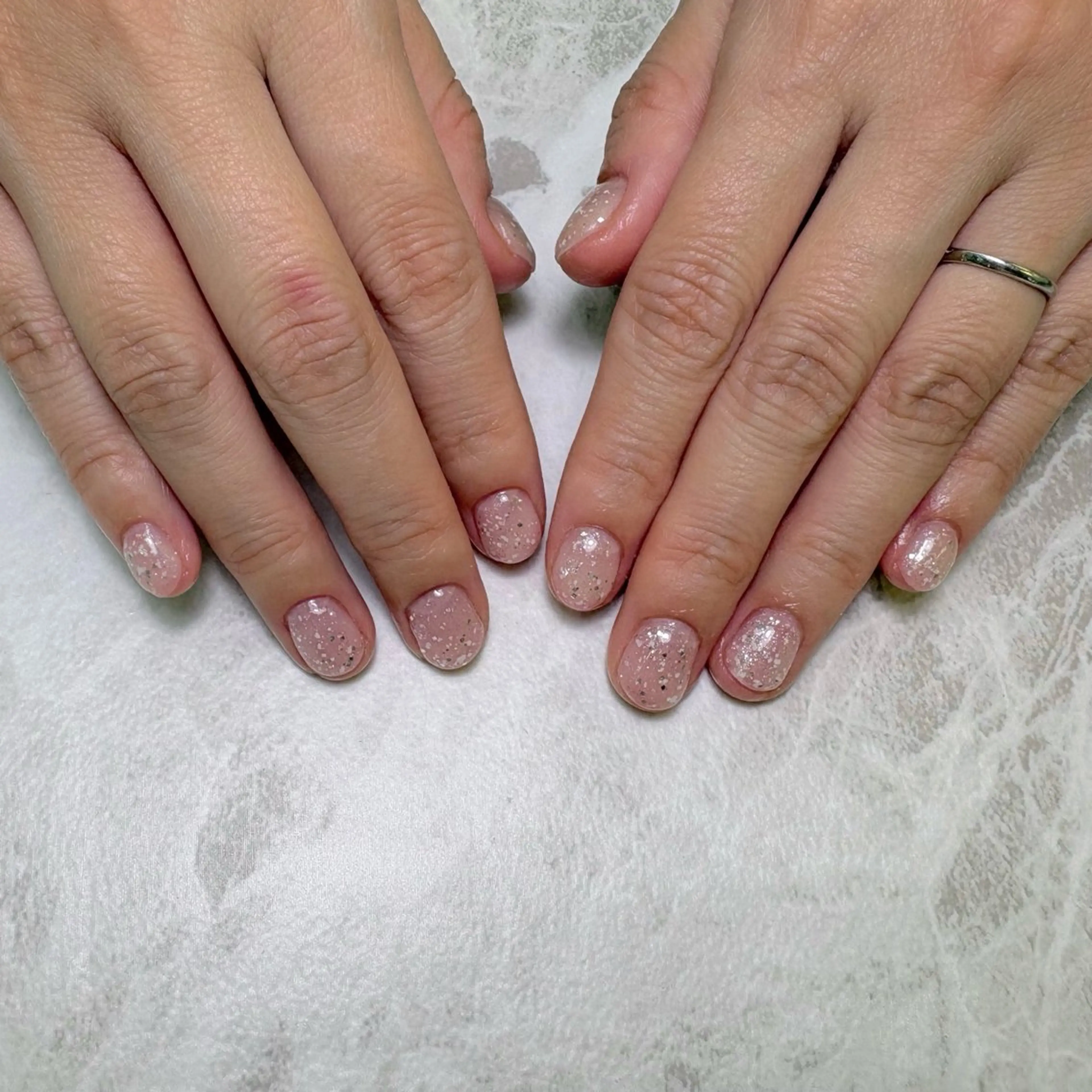 ネイル ワンカラーネイル 大垣 彩乃のネイルデザイン