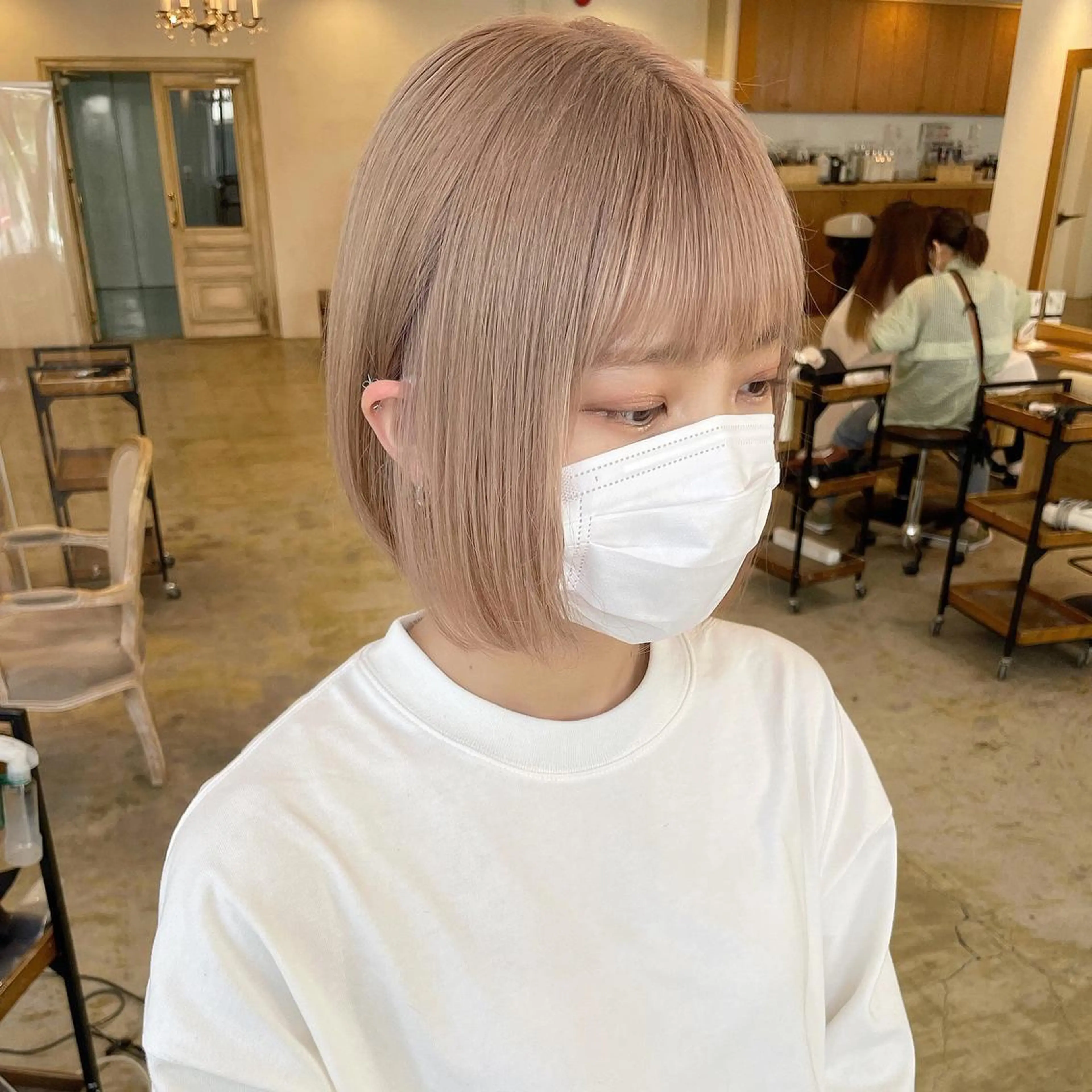 ショート カラー ベージュカラー 北田 美琴 / 柔らかいカラーのヘアスタイル