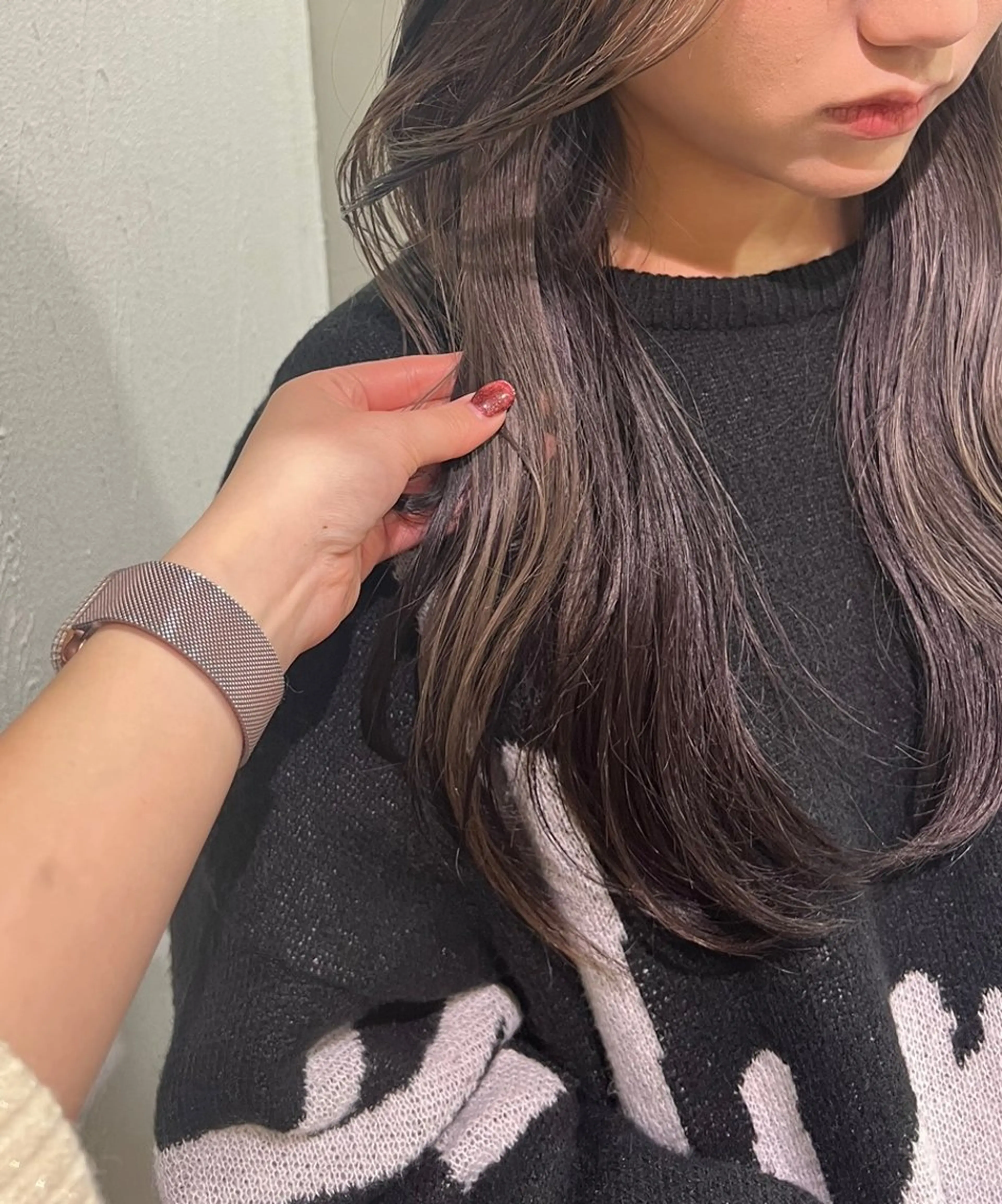 ロング カラー ベージュカラー インナーカラー 中山 琴葉のヘアスタイル