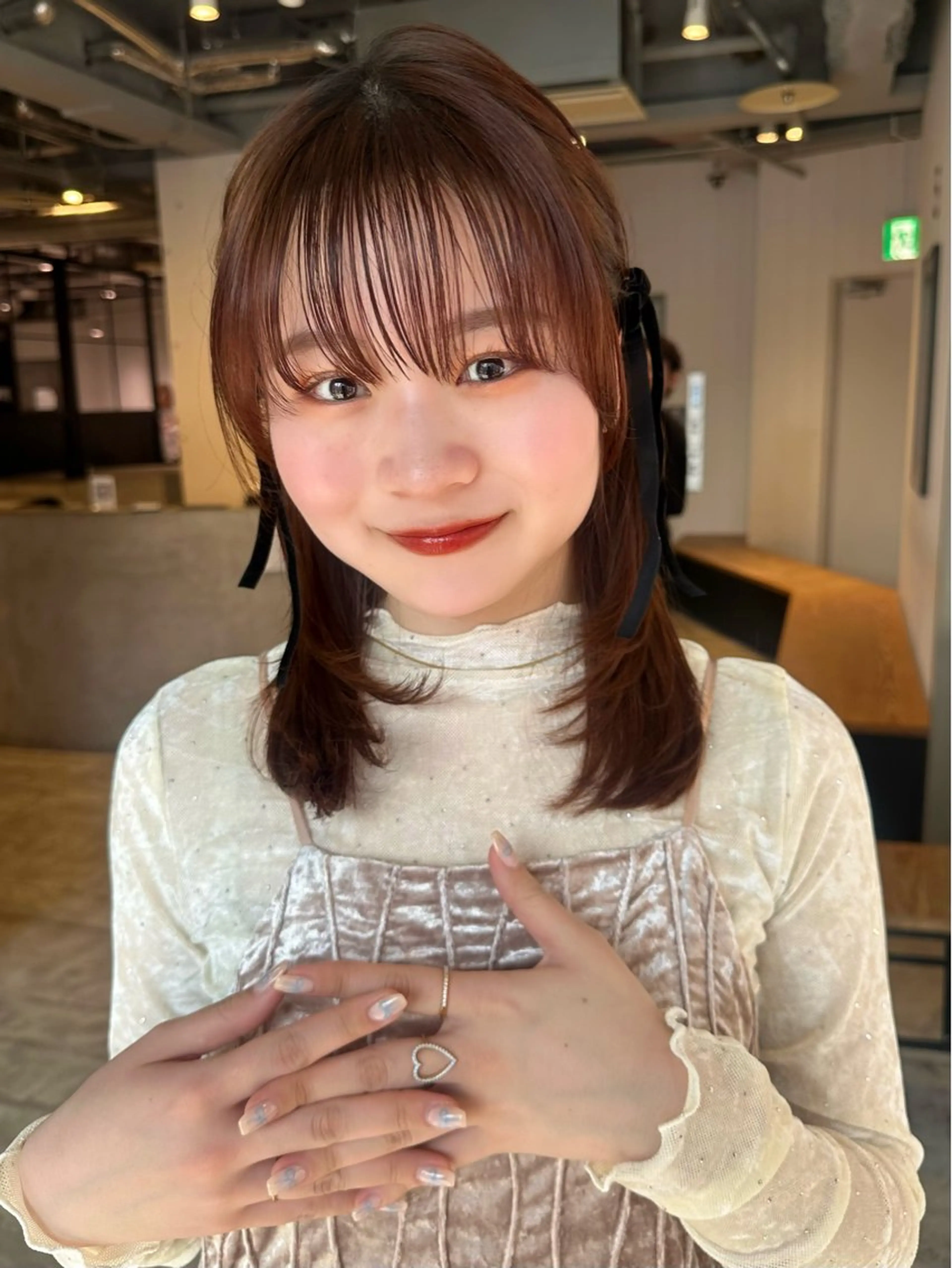 ミディアム 🌷モア 🌷暖色カラー・ボブのヘアスタイル