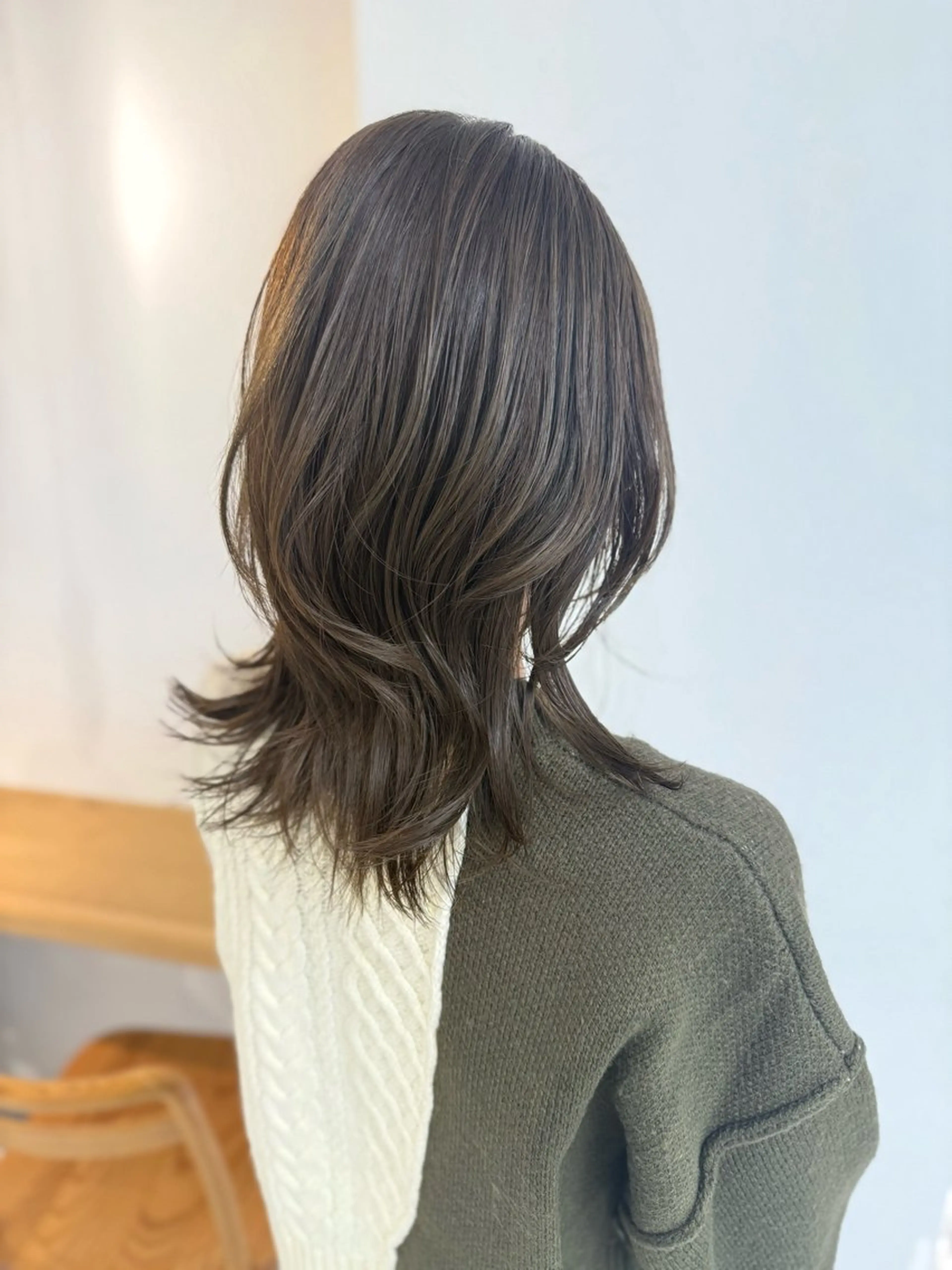 ミディアム カラー カット ヘアカラー トリートメント 安永 涼のヘアスタイル