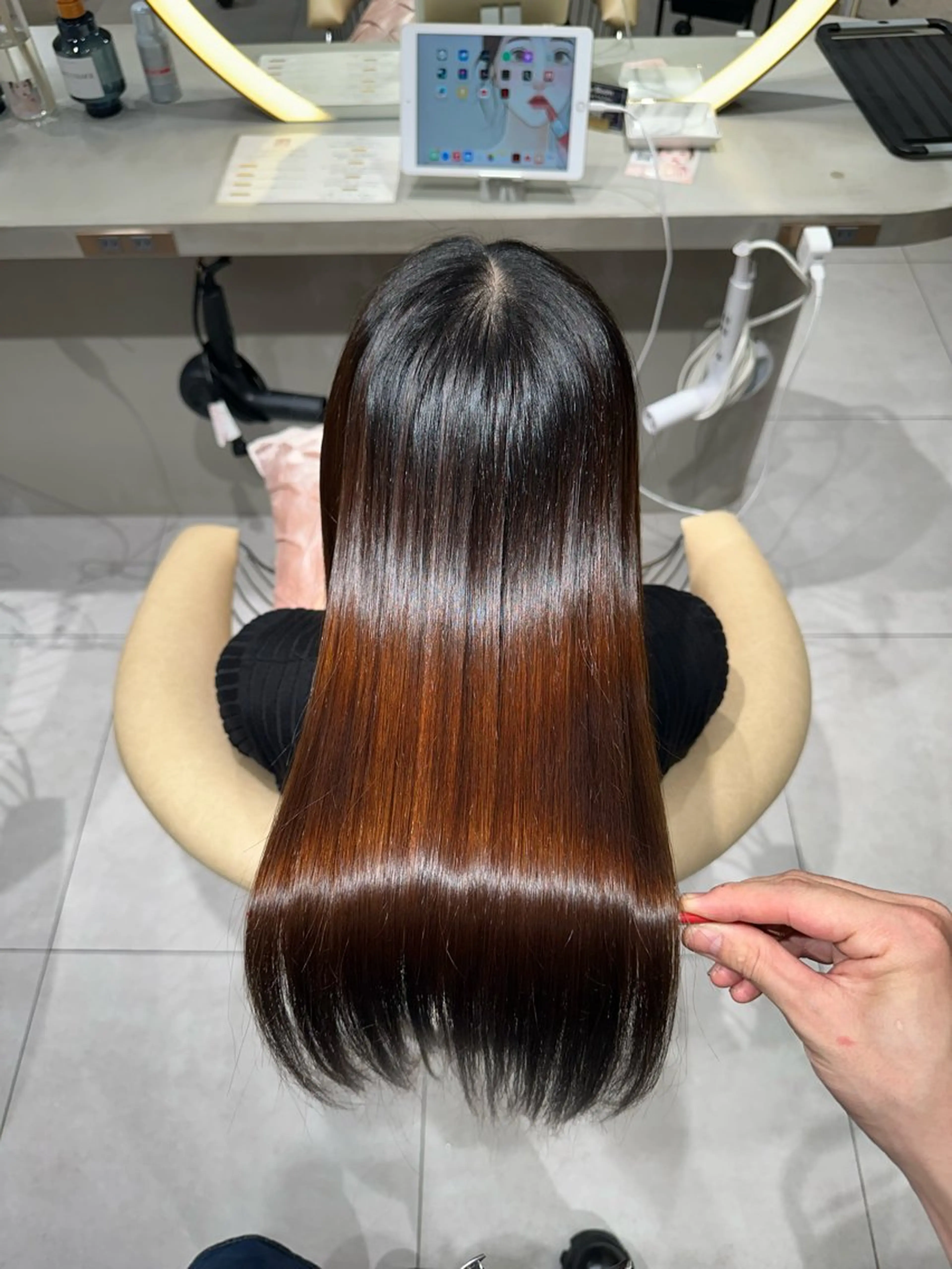 ロング 縮毛矯正 トリートメント ✨髪質改善特化✨副 店長椎葉信乃介のヘアスタイル