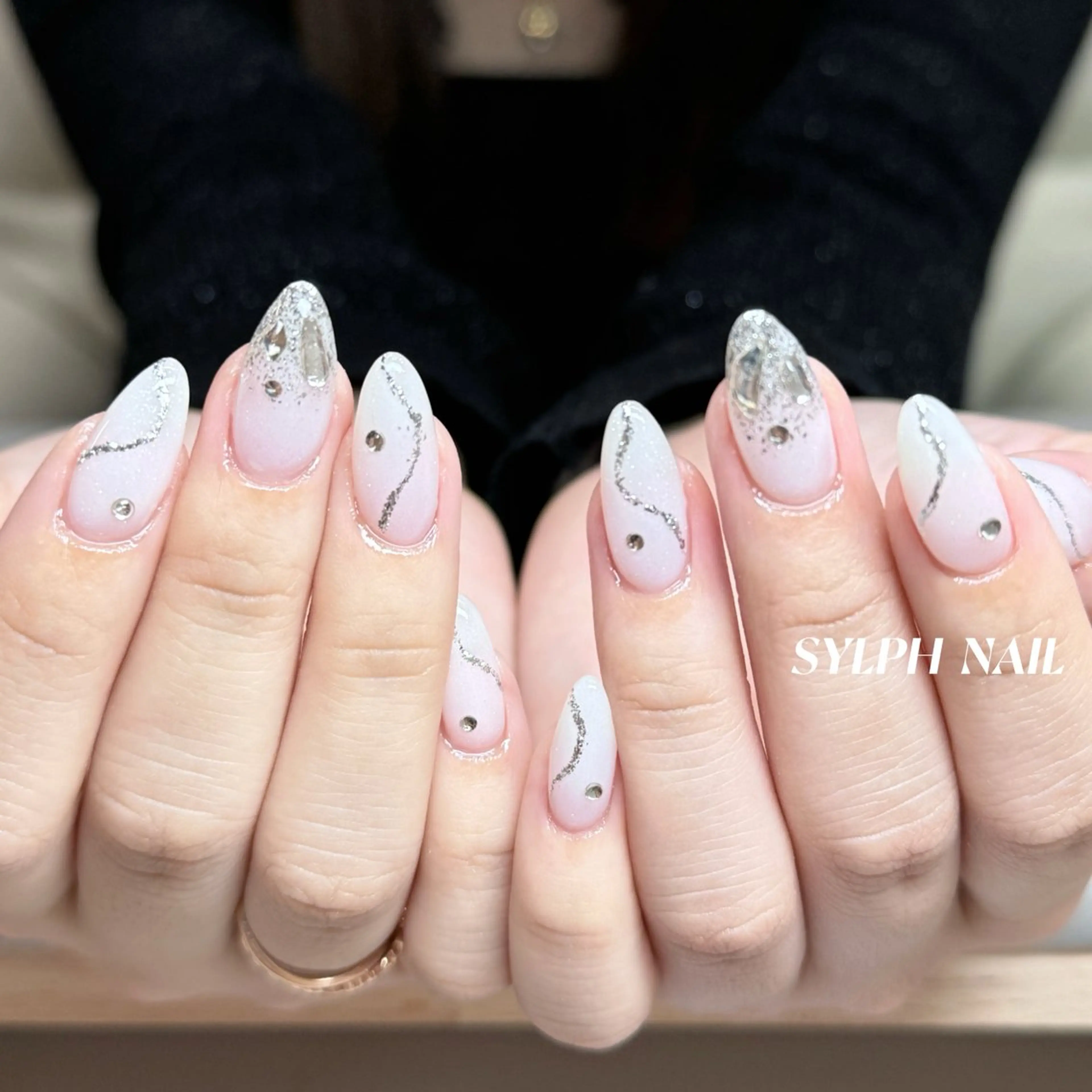 ネイル ハンドネイル ハンドケア Trend Nail シルフのネイルデザイン