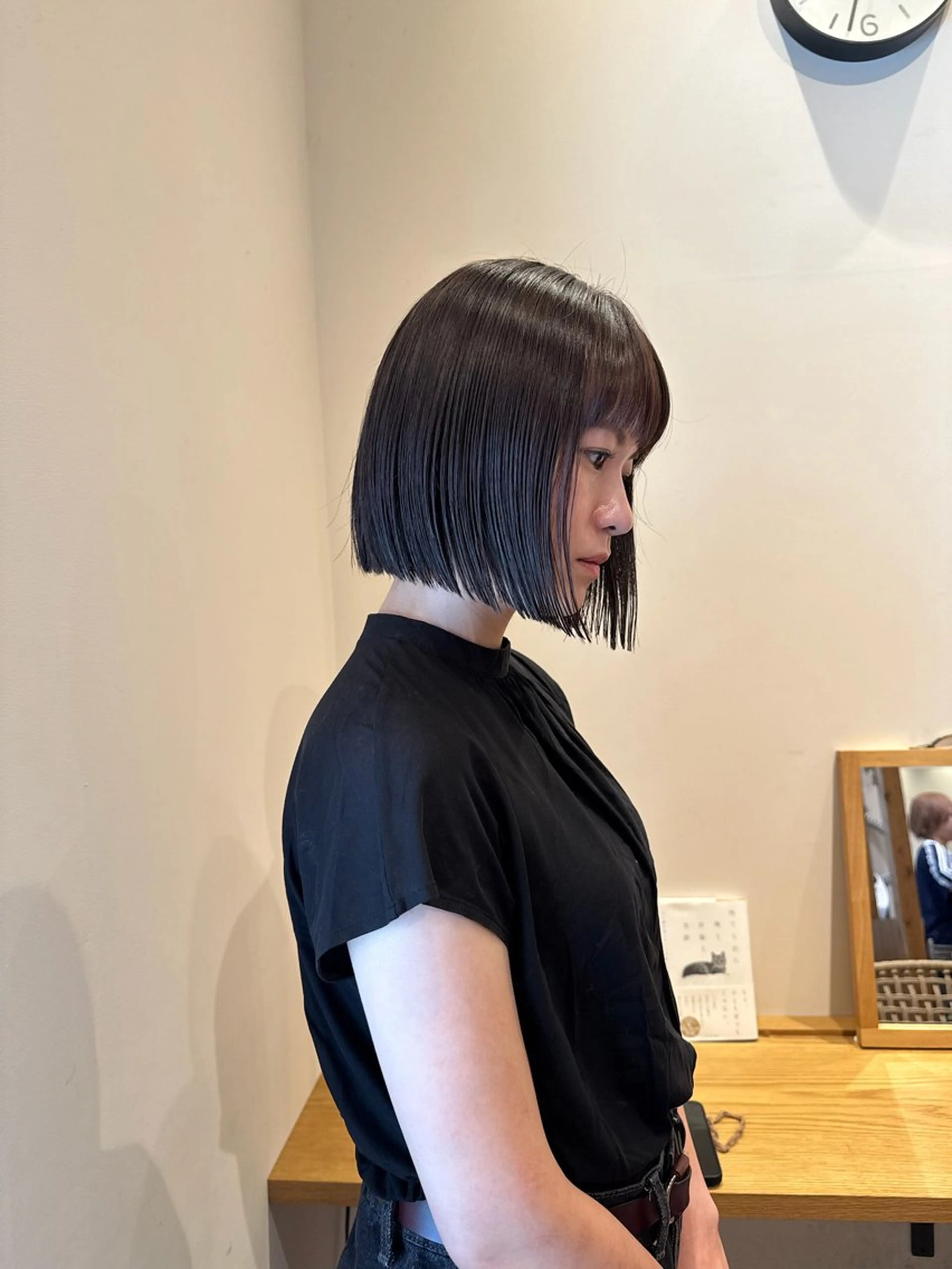 ショート パーマ 切りっぱなしボブ ボブ ストレートパーマ カット パーマ トリートメント ENIF　大島 芽生のヘアスタイル