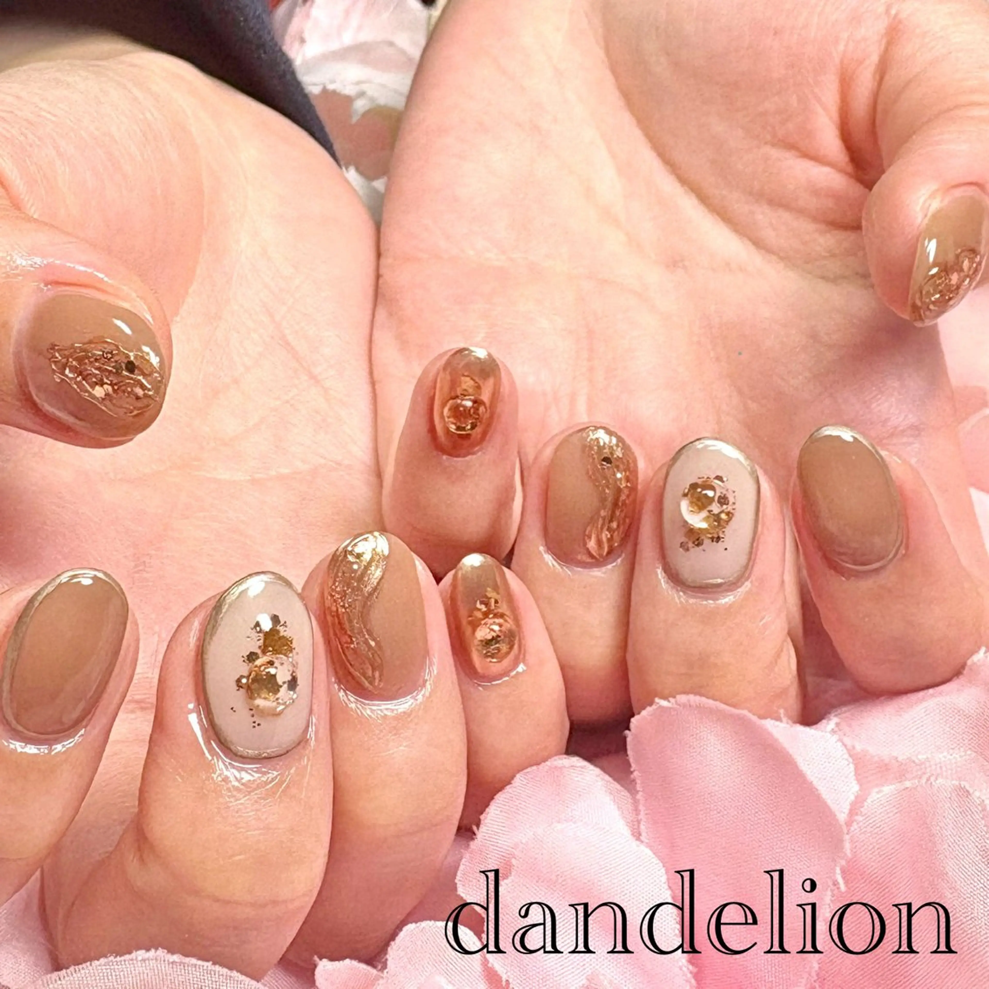 ネイル ハンドネイル ハンドケア dandelion ダンデライオンのネイルデザイン