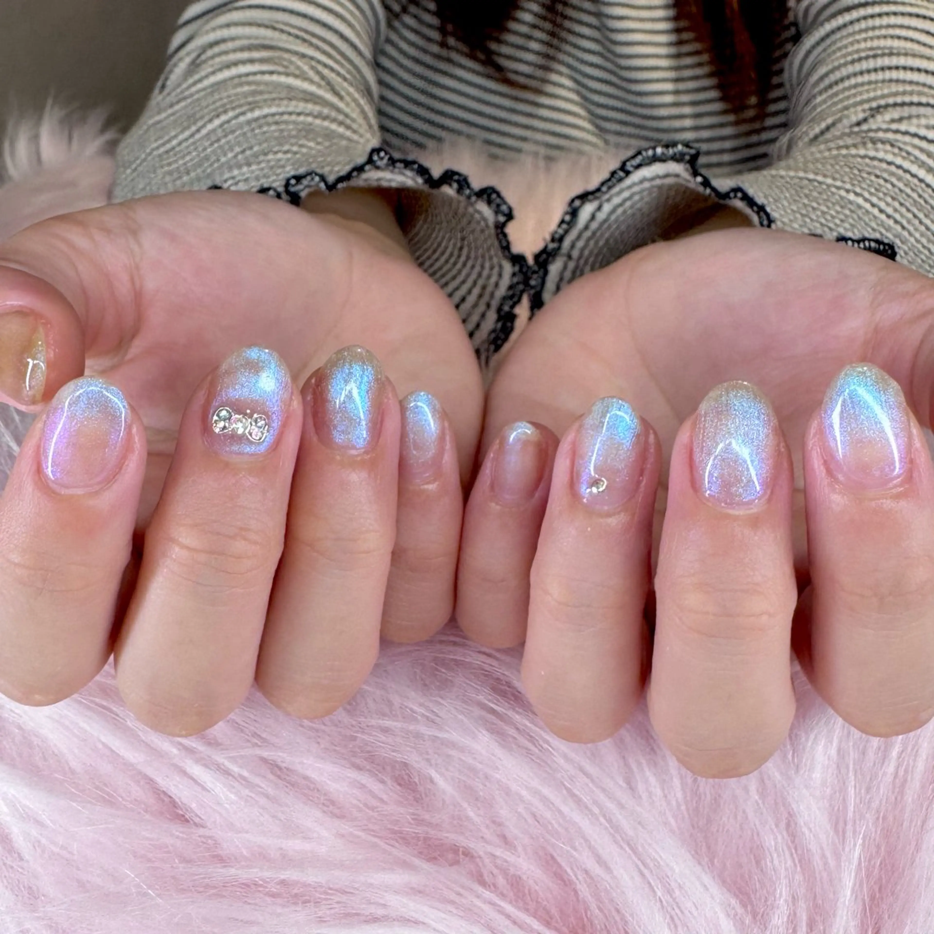 ネイル ハンドネイル RIEKO🍒 ワンホン♡推しネイルのネイルデザイン