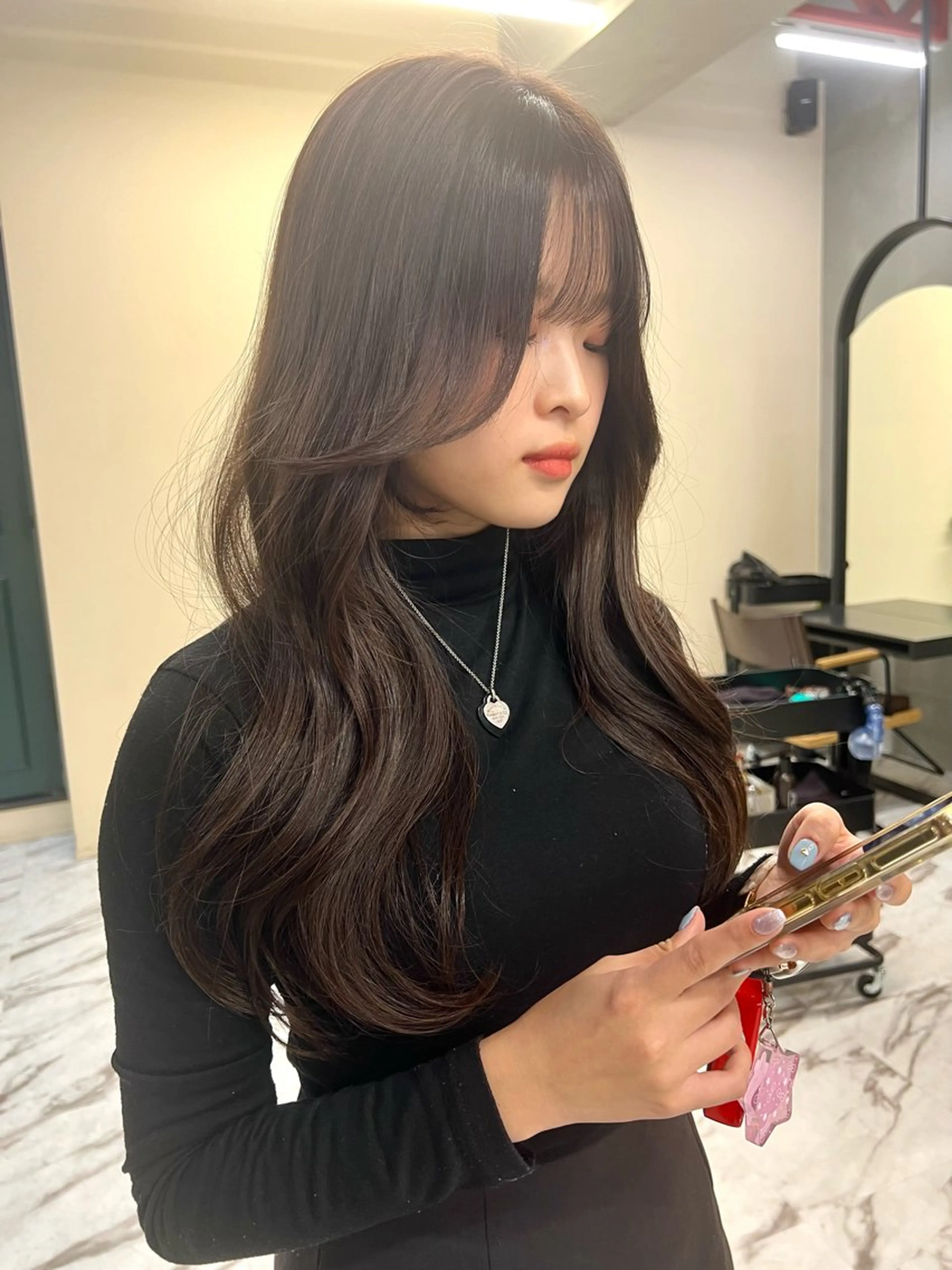 ロング カラー カット ヘアカラー トリートメント ヘアセット レイヤー/透明感 🍃鈴木裕介のヘアスタイル