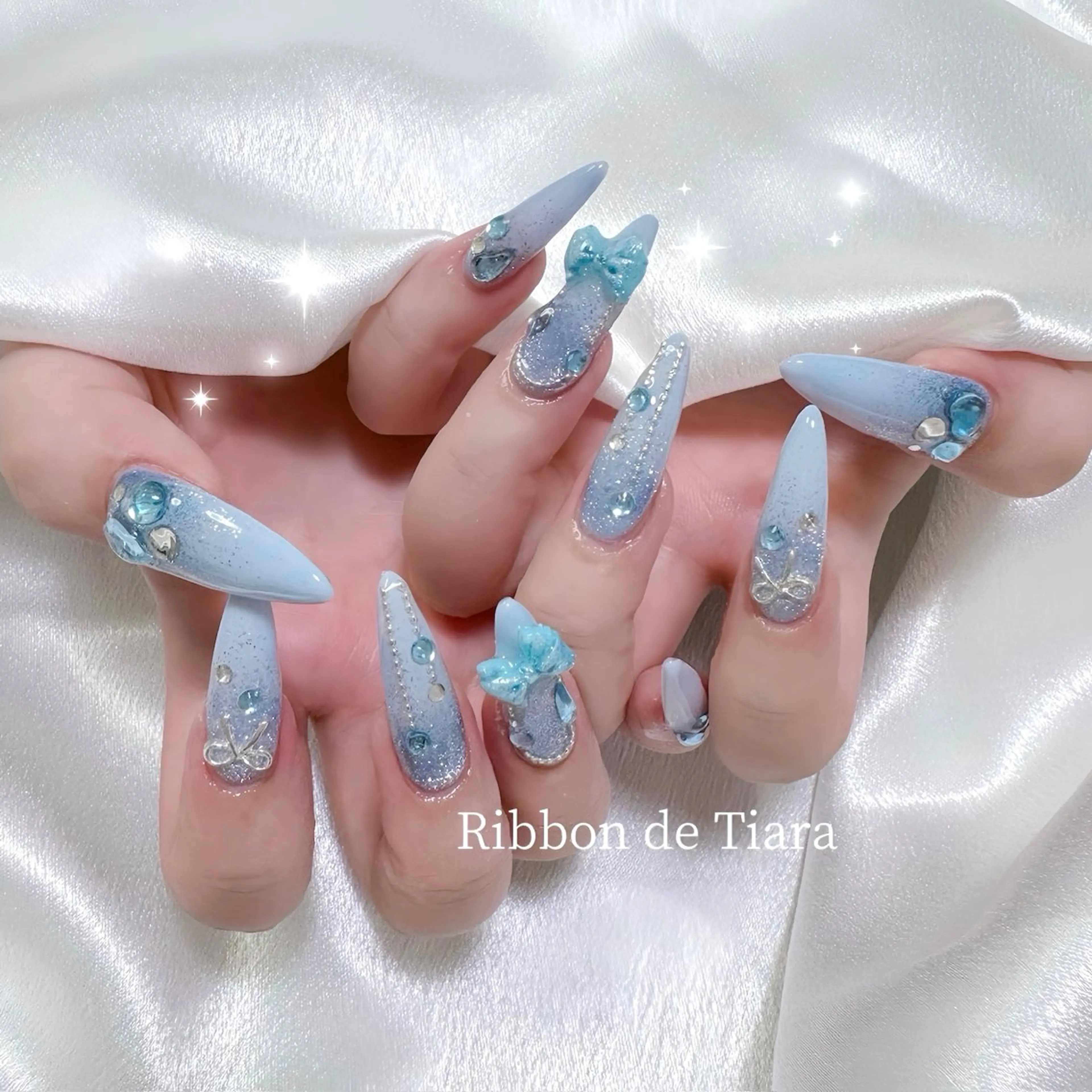 ネイル ハンドネイル オーナーネイリスト MAKIのネイルデザイン