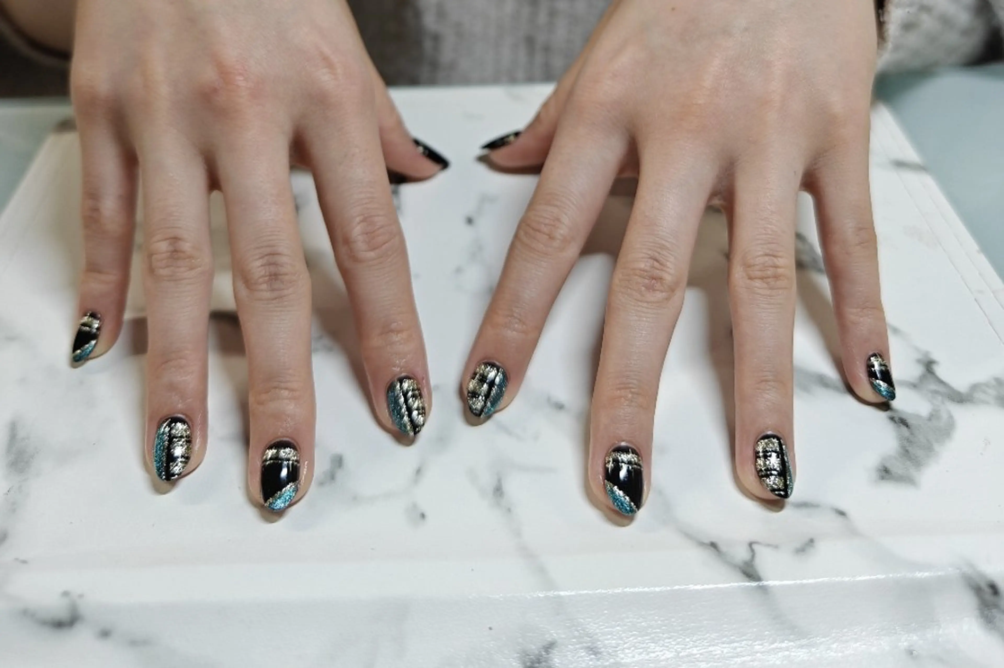 ネイル 持ち込み ハンドネイル Henna nail  salon所属・Henna nailのネイルデザイン