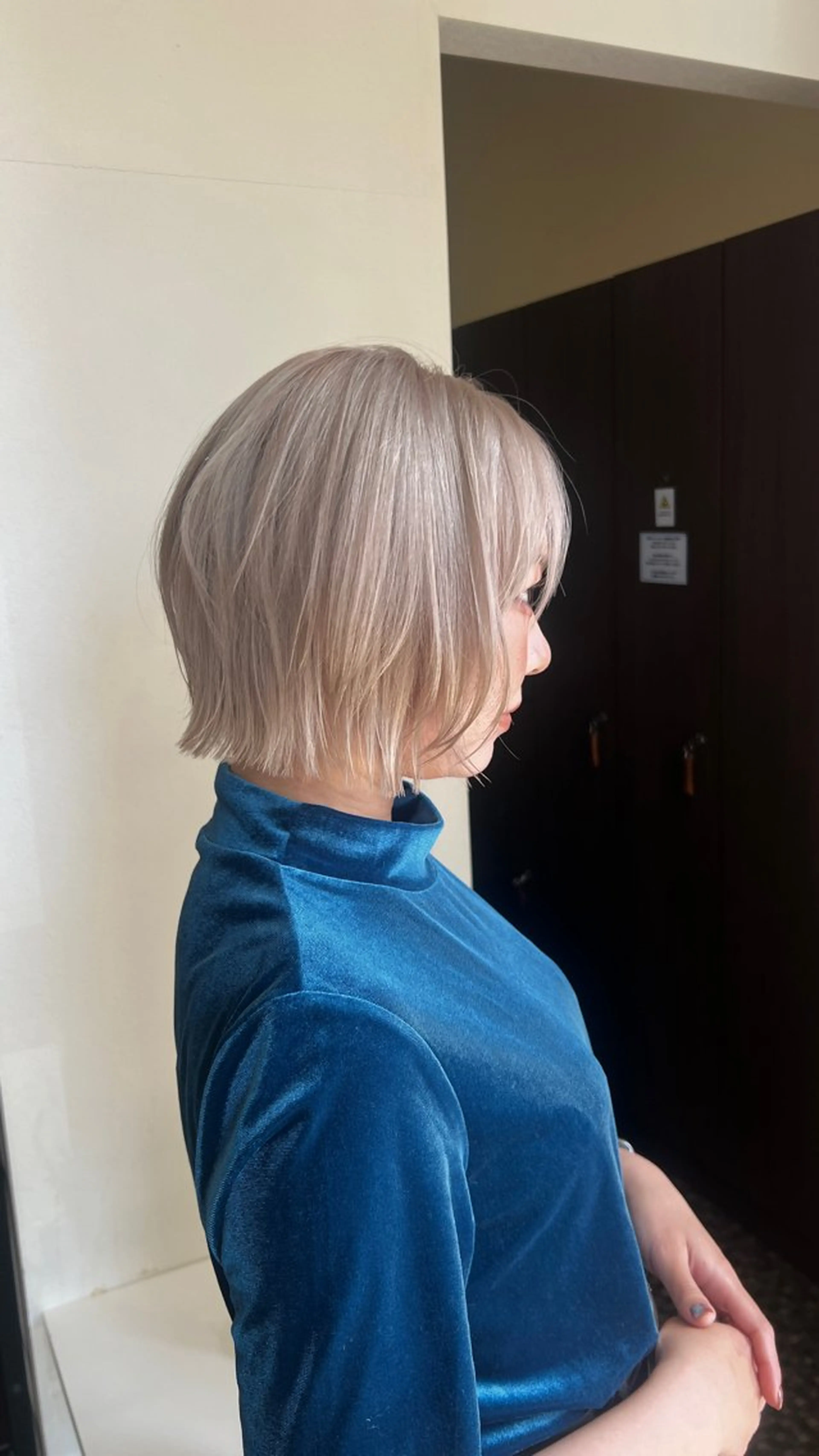 ショート カット 譜久島 かりんのヘアスタイル