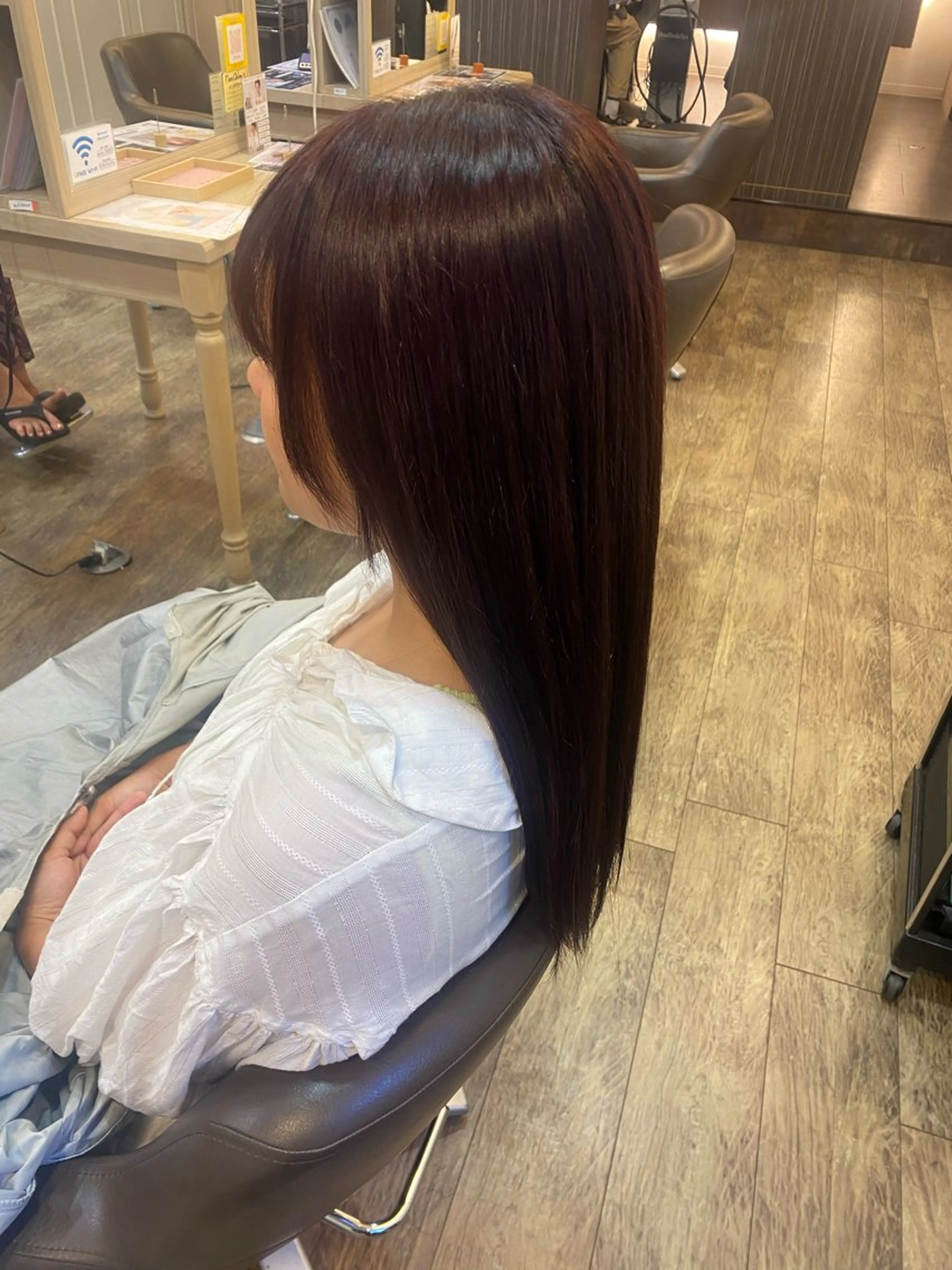 ロング 髪質改善 長嶋 花梨のヘアスタイル