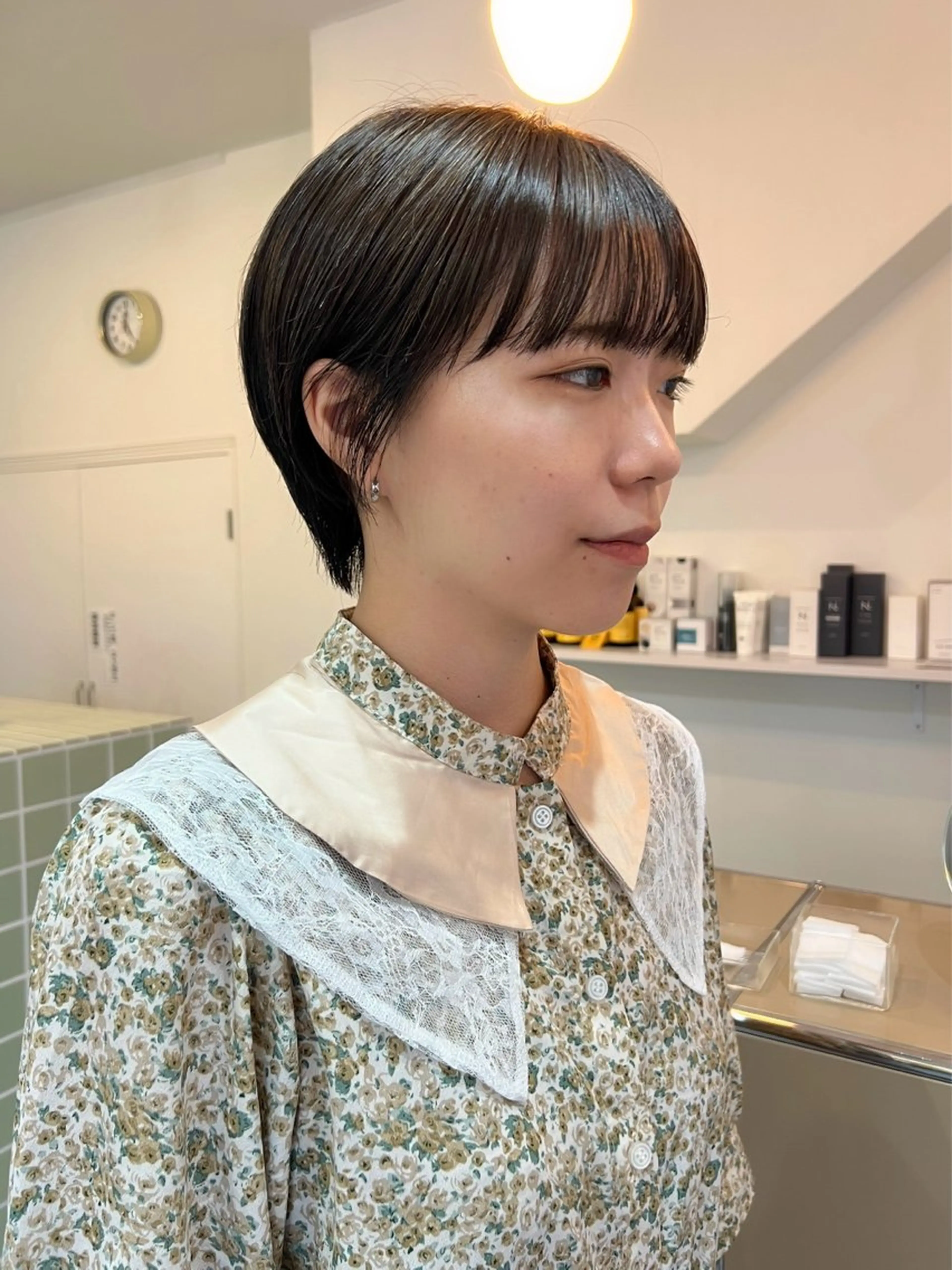 ショート カラー ショートボブ 透明感カラー ダブルカラー ボブ 韓国風ヘア カット ヘアカラー トリートメント a moment(モーメント)所属・蔵前 デザインカット KOBAYASHIのヘアスタイル