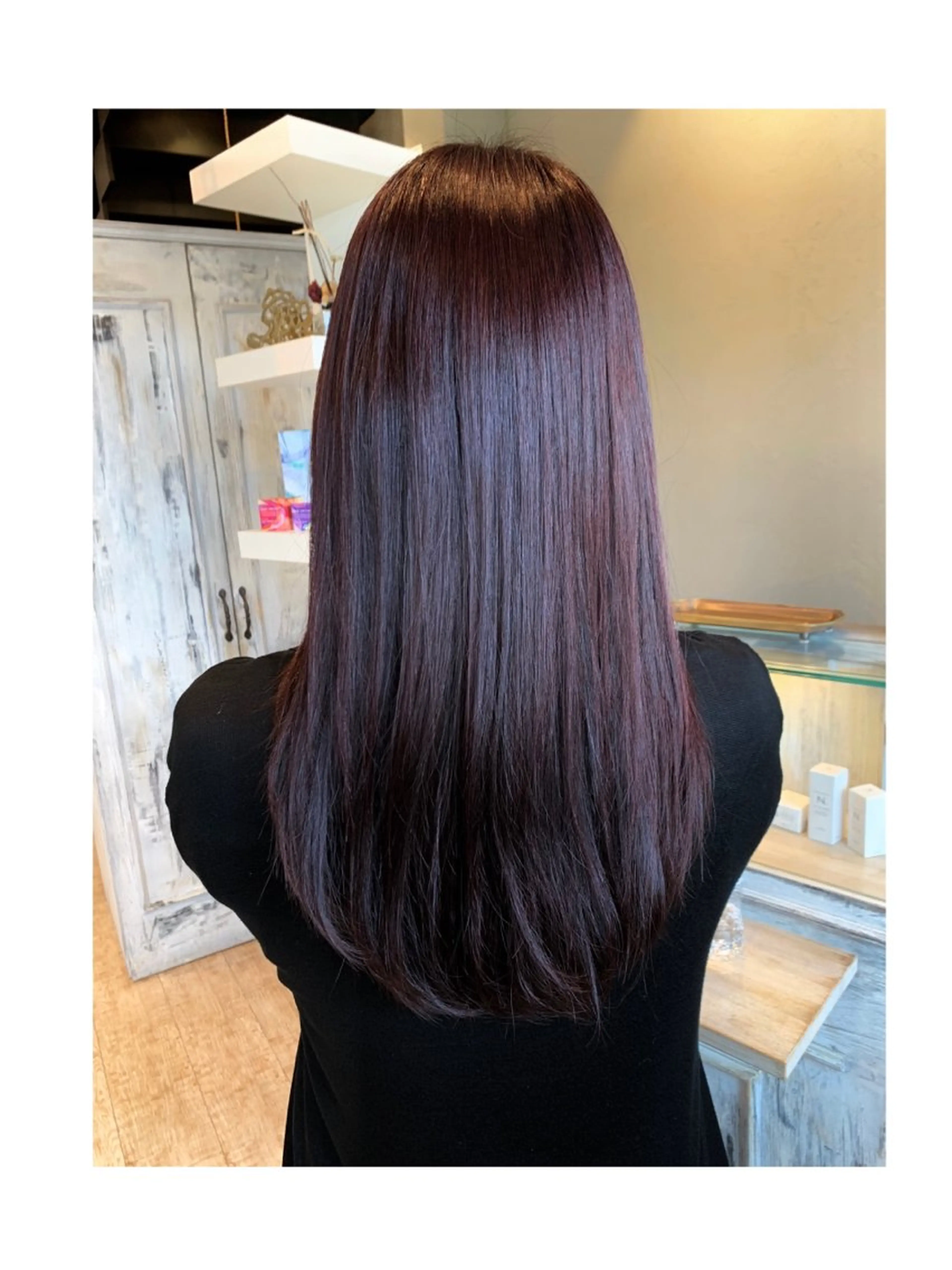 ロング ロング DieHare所属・林 紅葉のヘアスタイル