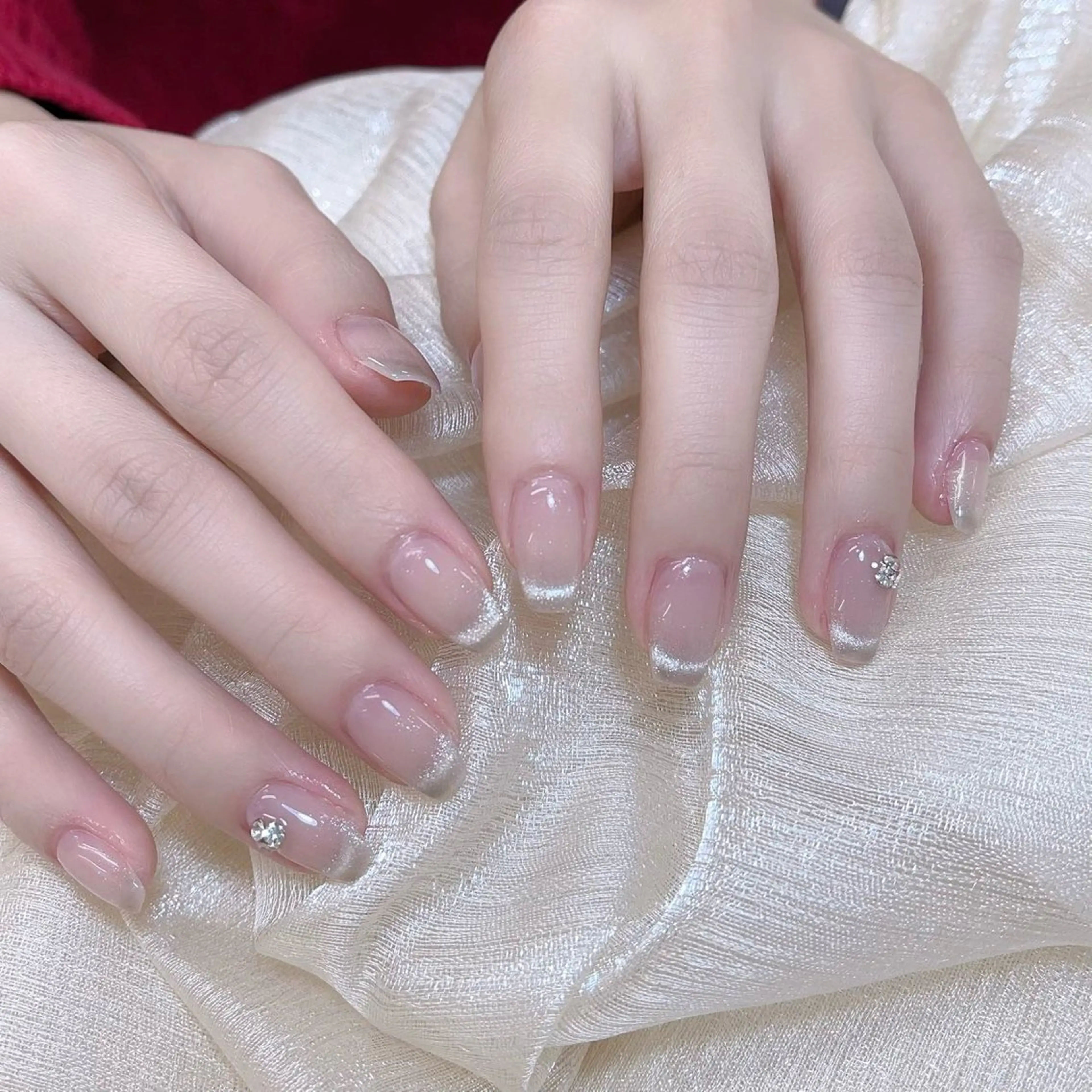 ネイル チークネイル フレンチネイル グラデーション キラキラネイル 韓国ネイル ハンドネイル DUO MI所属・DUO   MI nail salonのネイルデザイン