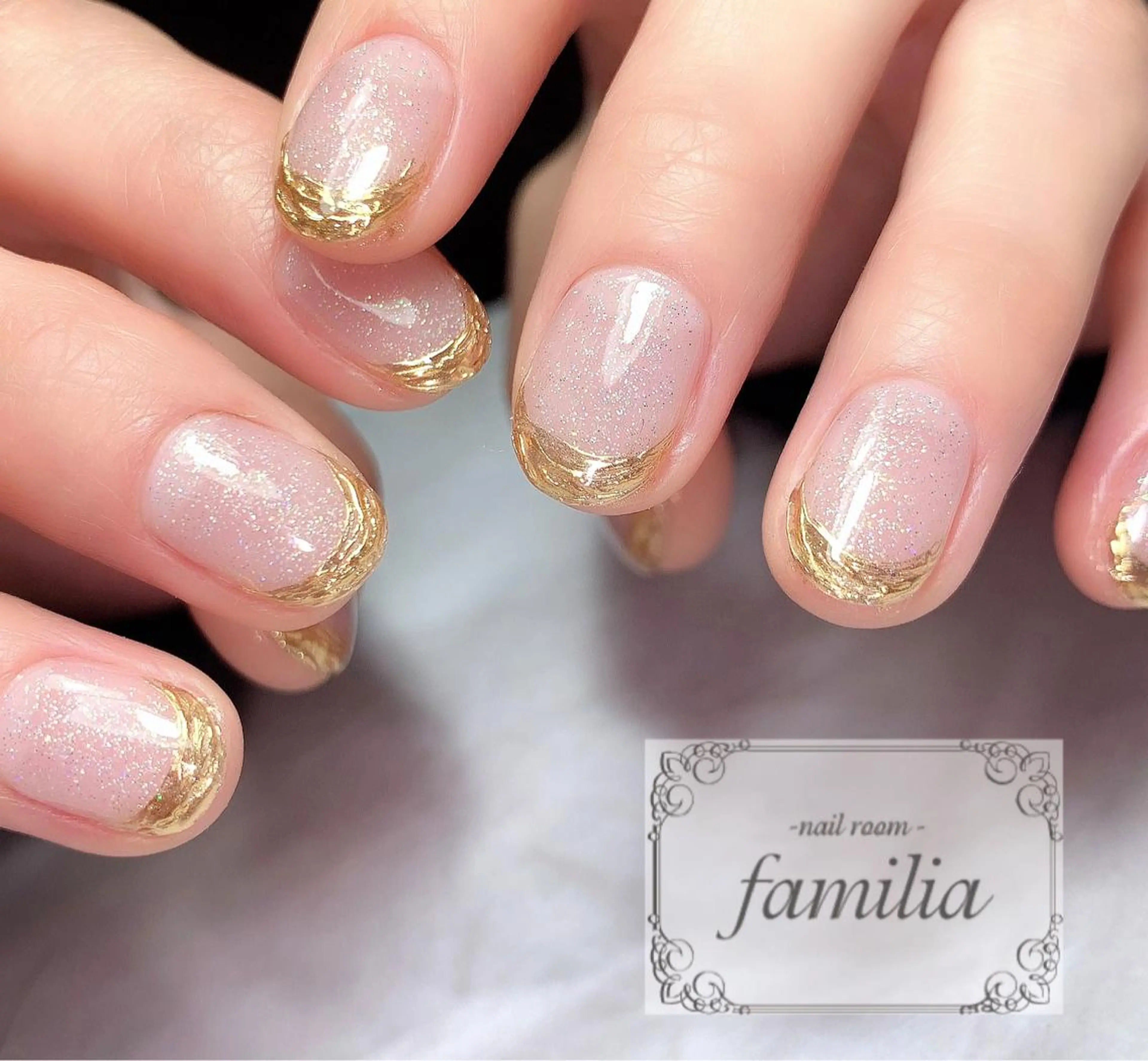 ネイル フレンチネイル ミラーネイル ハンドネイル -nailroom- familiaのネイルデザイン