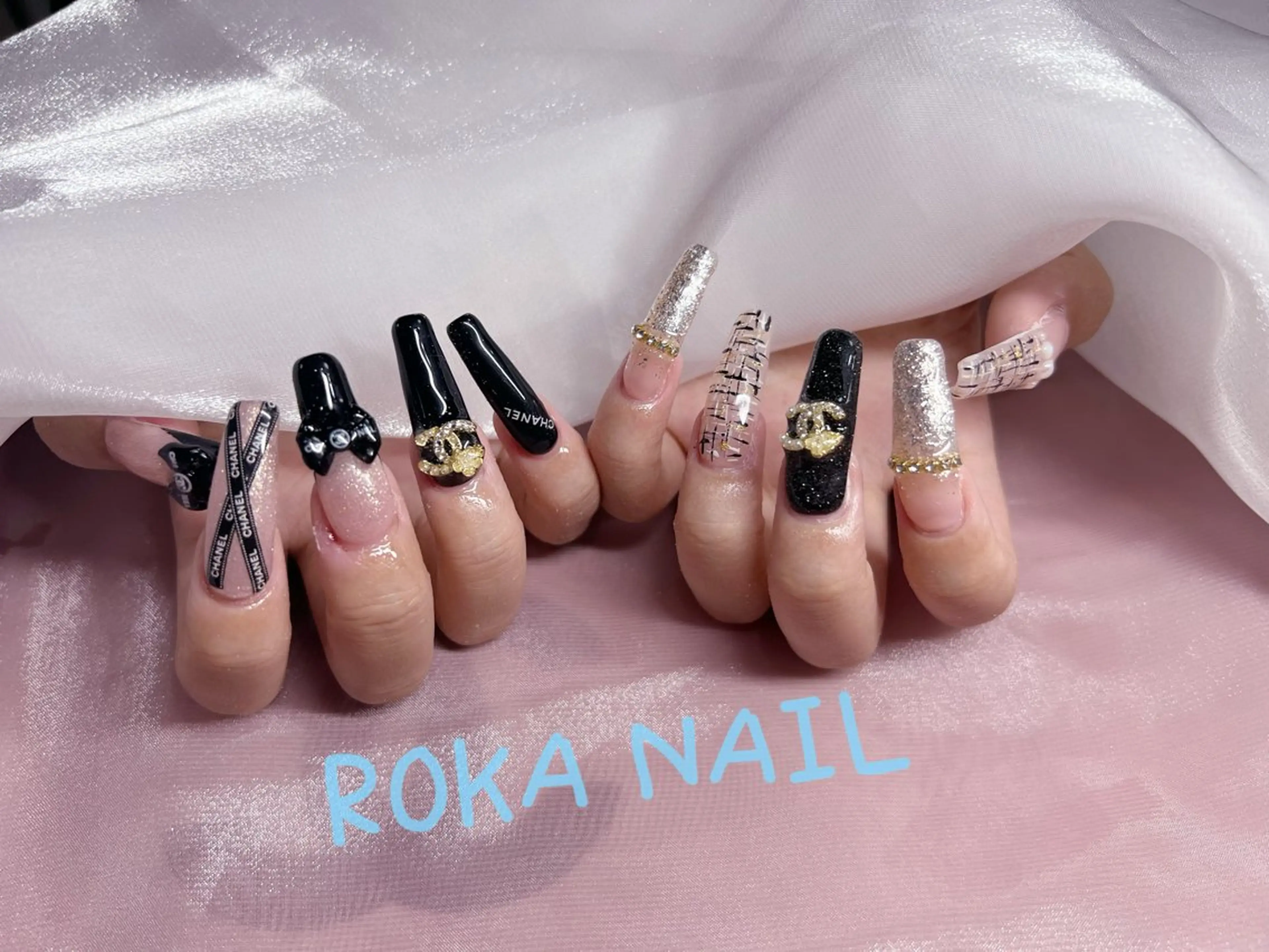 ネイル ハンドネイル 長さだし専門店 ROKANAILのネイルデザイン