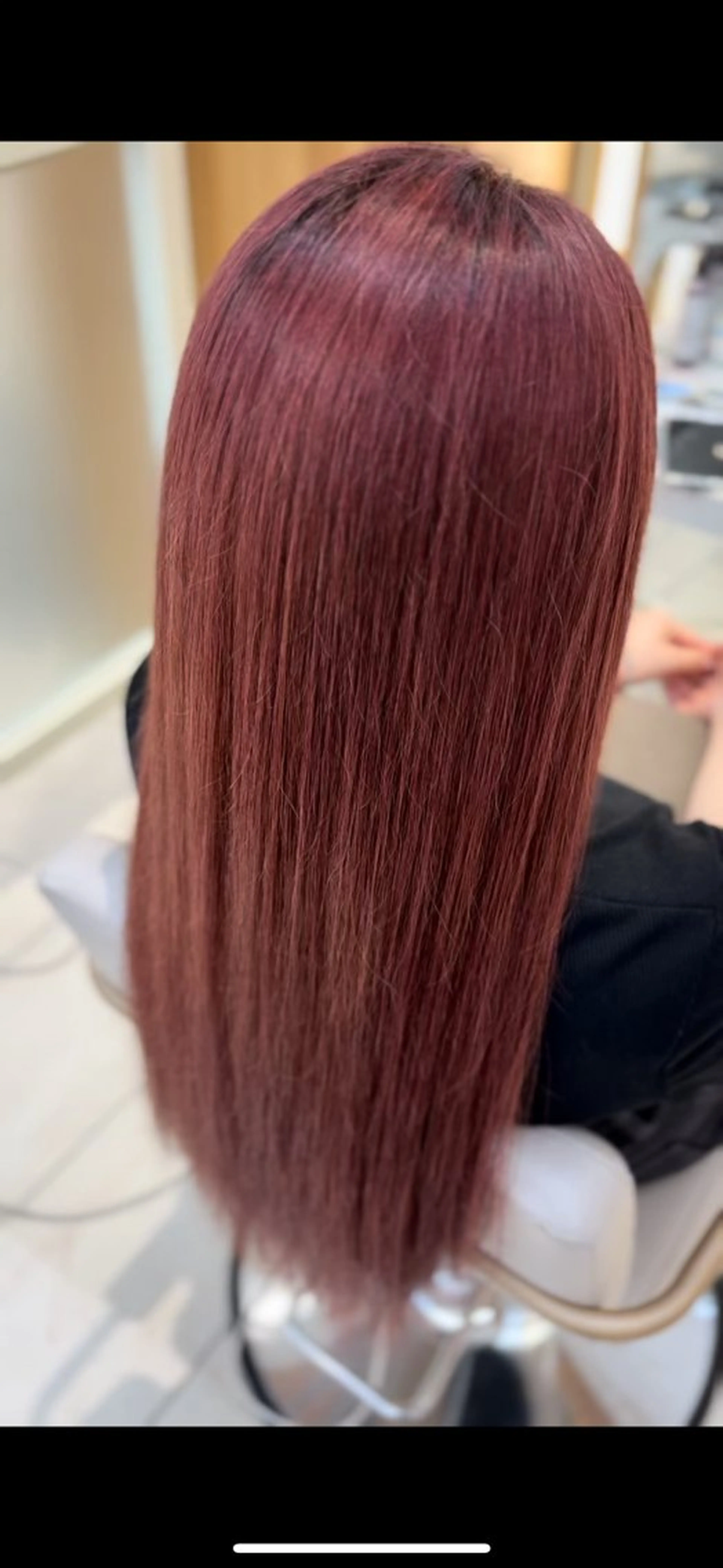 ロング カラー ヘアカラー 山岸 瀬那のヘアスタイル