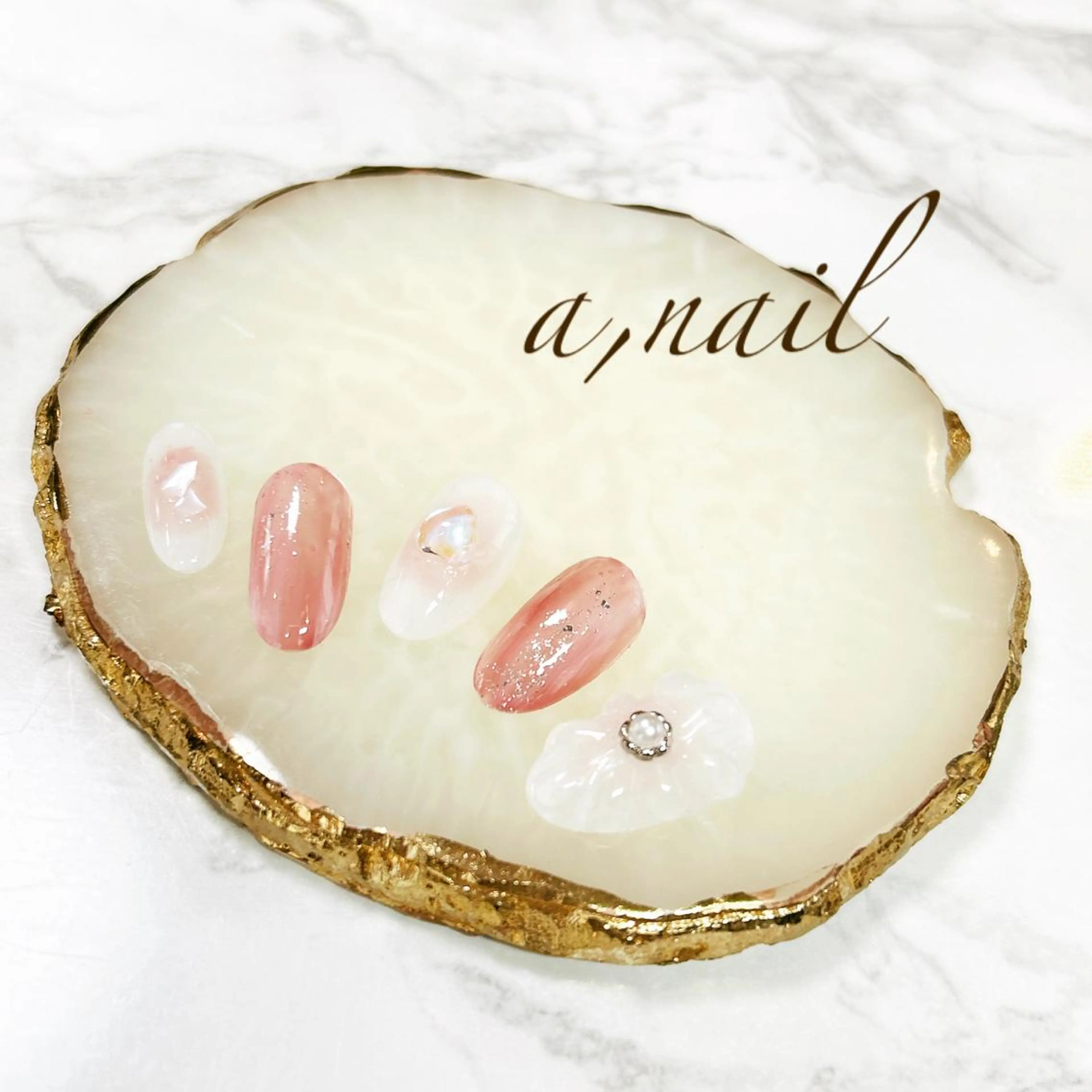 ネイル チークネイル フラワーネイル フットネイル ジェルネイル グラデーション ハンドネイル ネイルサロン エーネイルのネイルデザイン