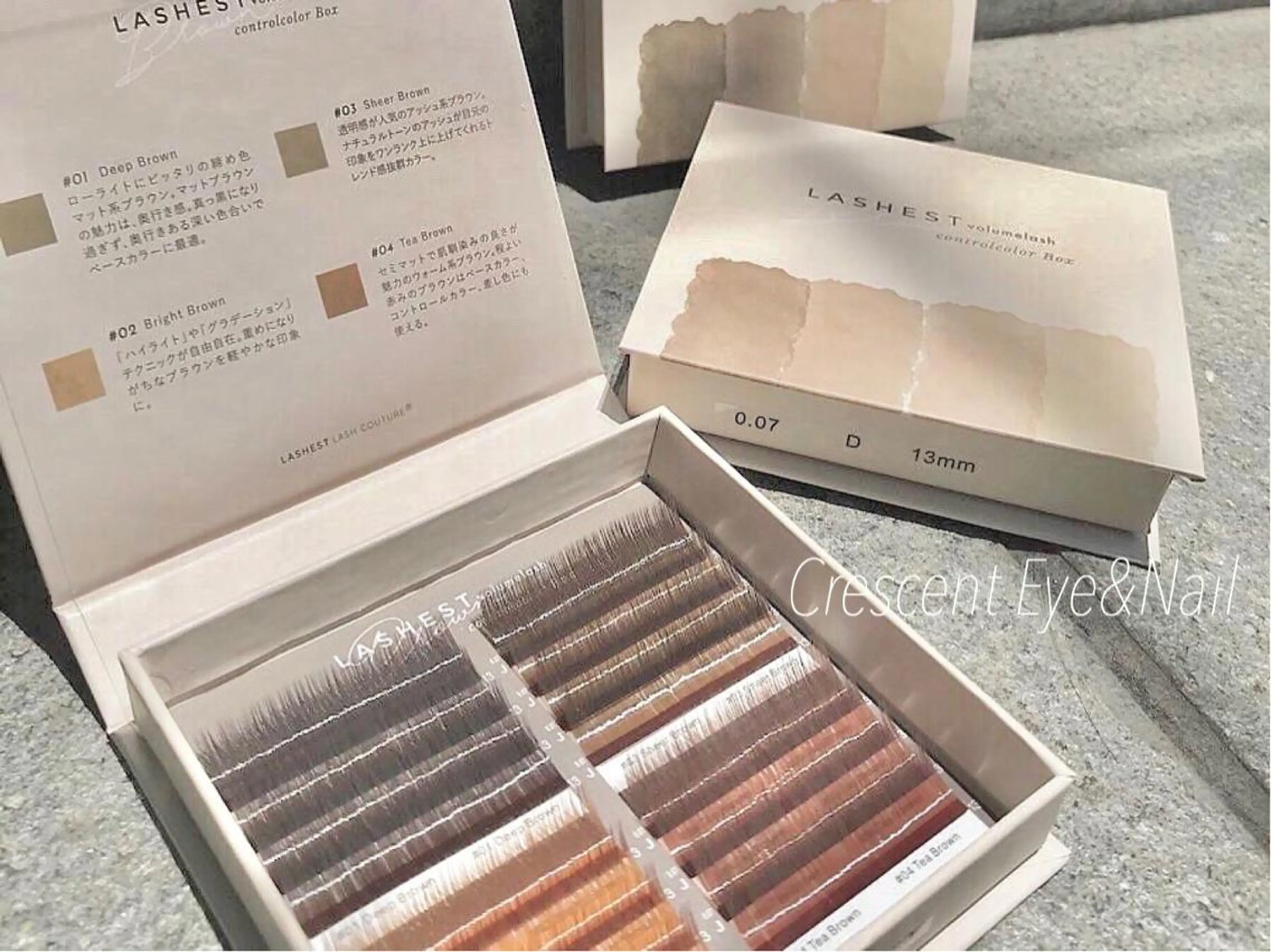 マツエク・マツパ ボリュームラッシュ Crescent Eye Ayumiのマツエク・マツパデザイン