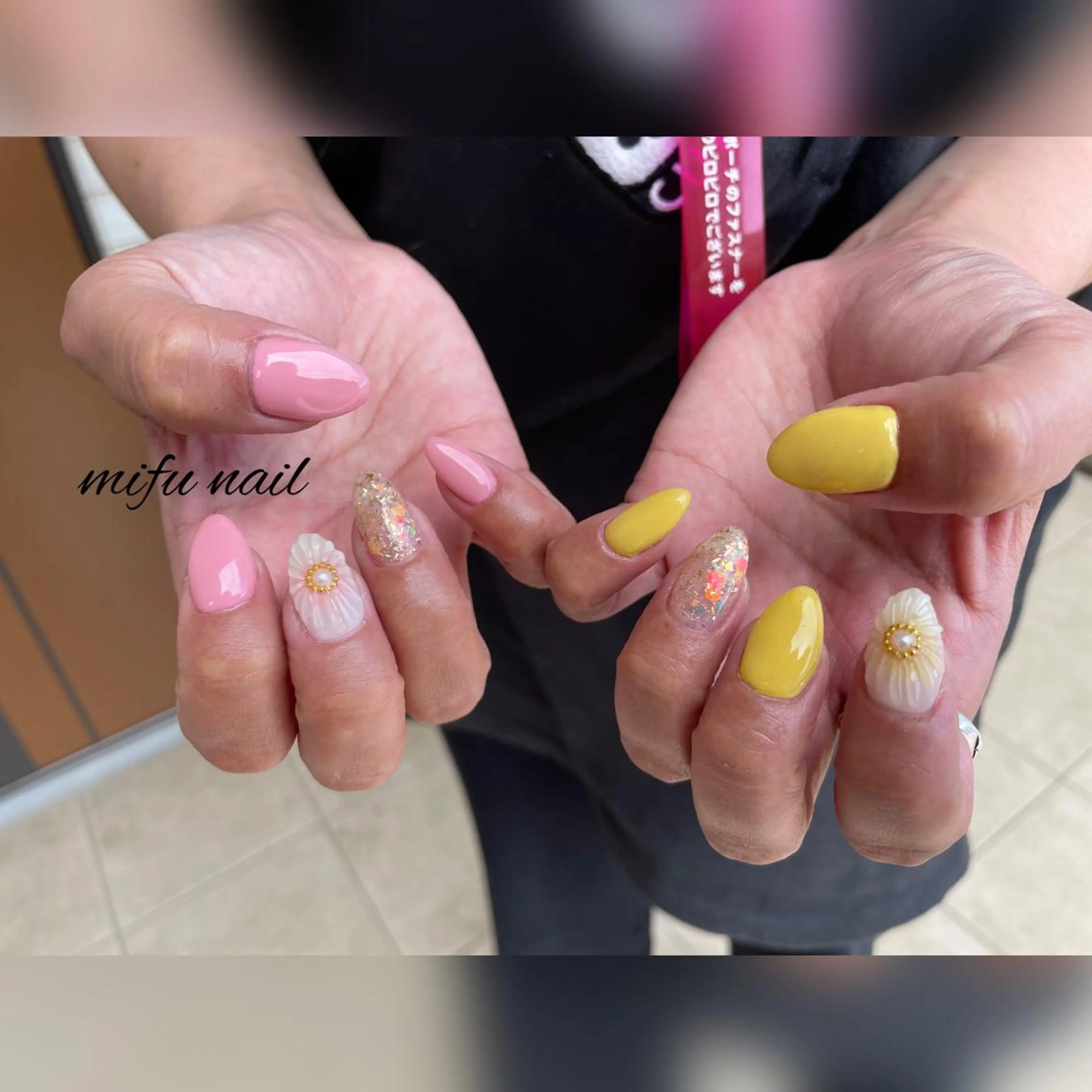 セミロング ネイル ハンドネイル ハンドケア 大田 美笛香のネイルデザイン