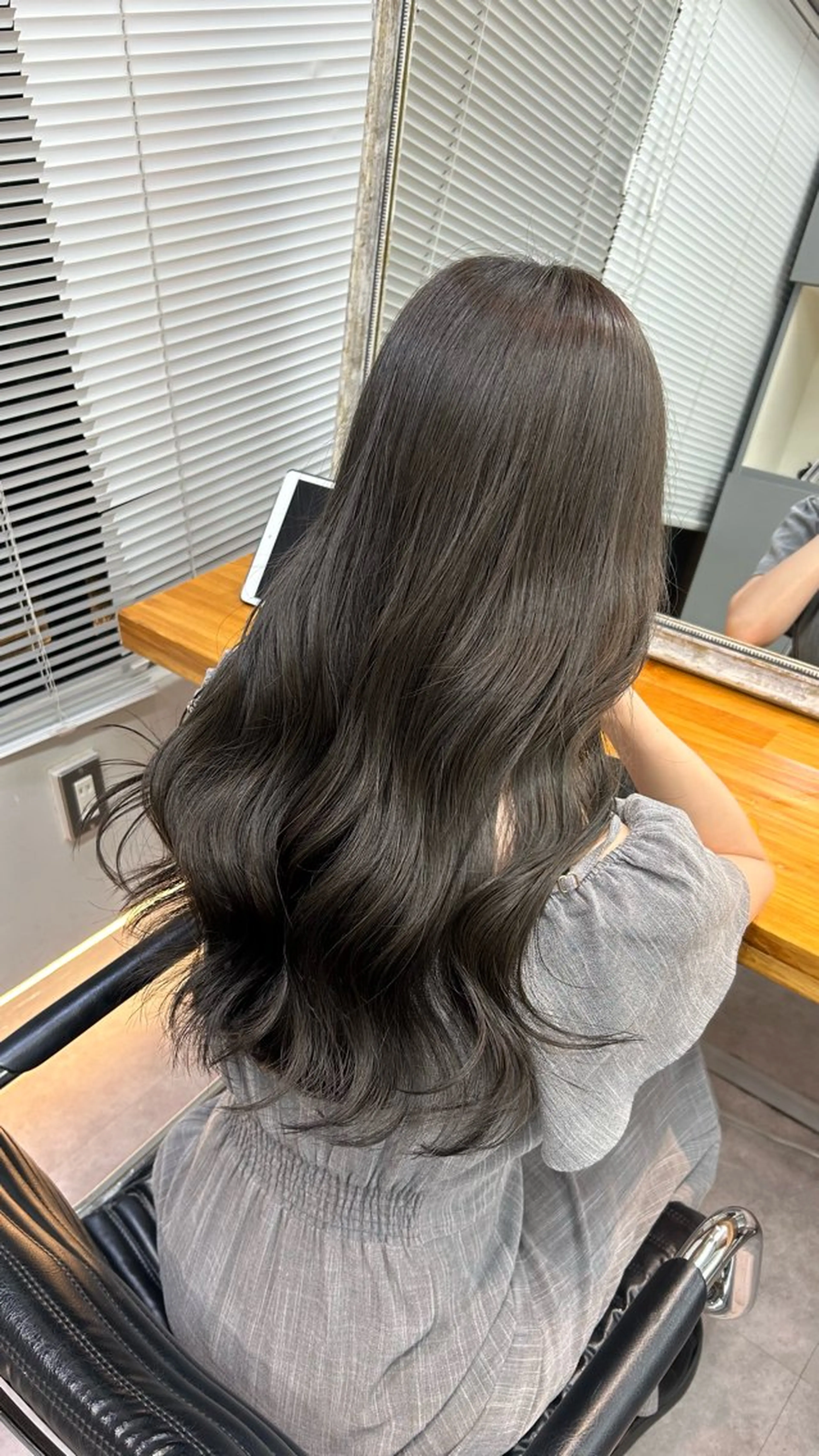ロング カラー ヘアカラー トリートメント ヘアセット 池袋🫧mio🫧 透明感カラー🫧のヘアスタイル