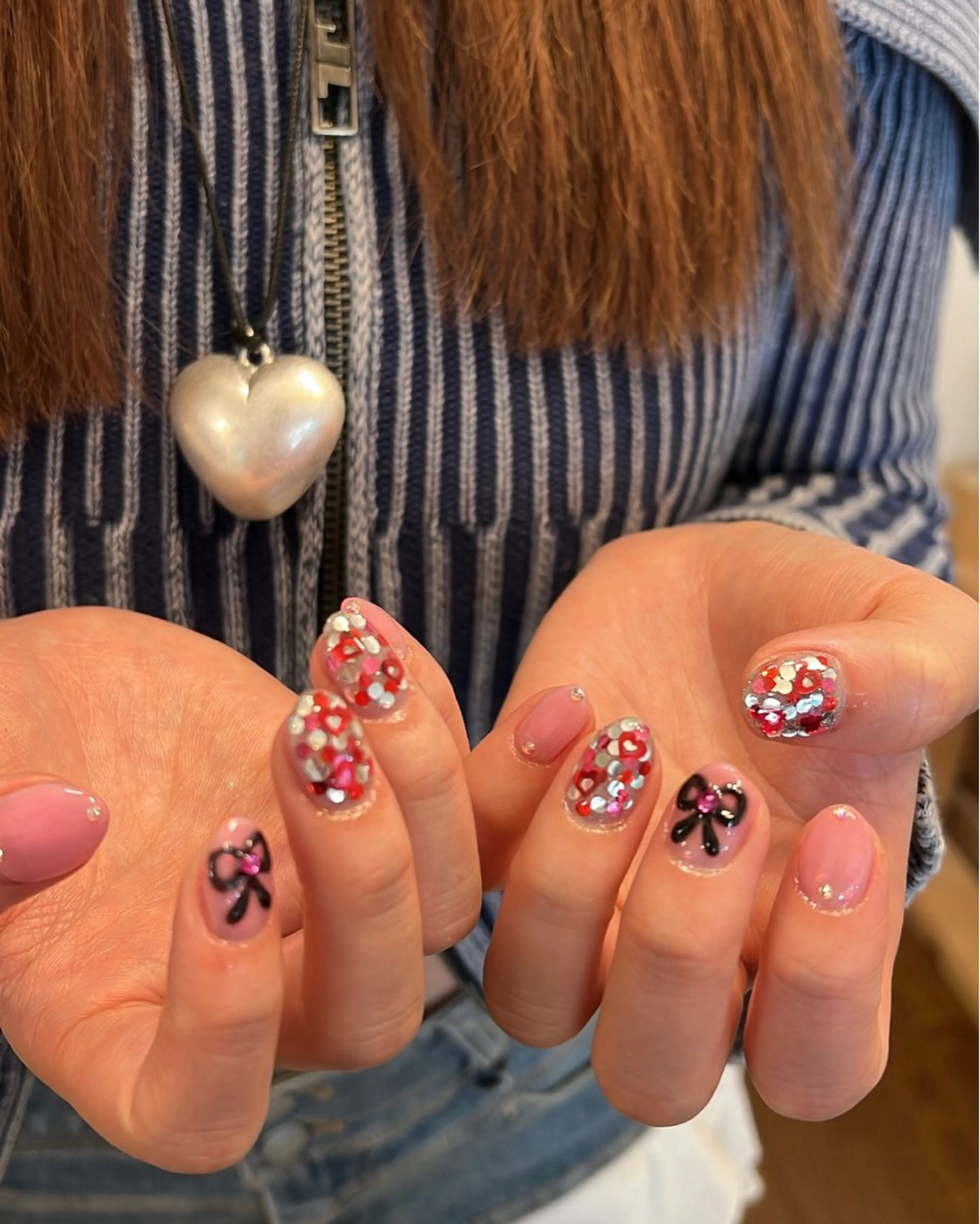 ネイル ハンドネイル フットネイル ハンドケア Nes.Nail所属・Miyagi Asamiのネイルデザイン