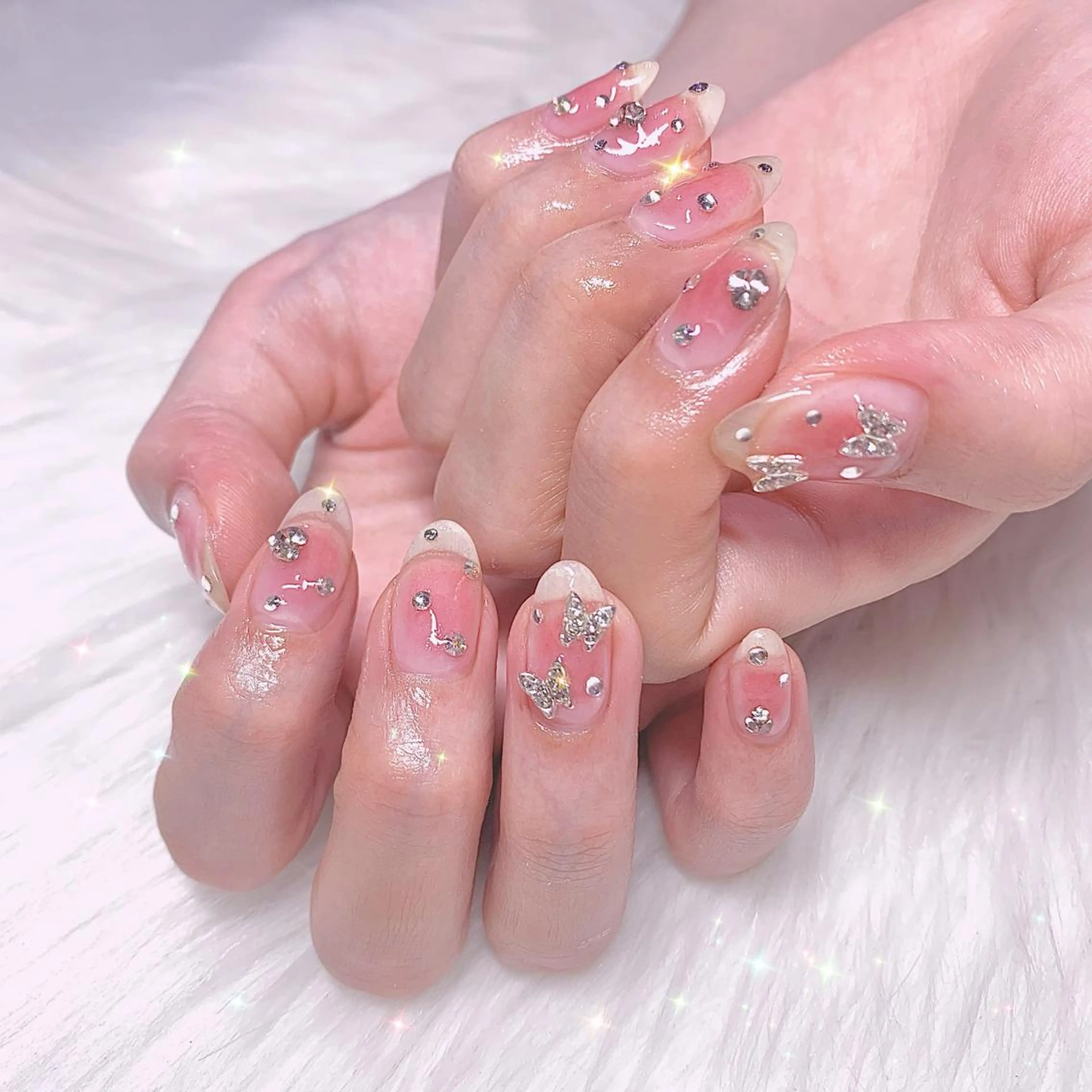 ネイル チークネイル élu by Noriko 前原のネイルデザイン