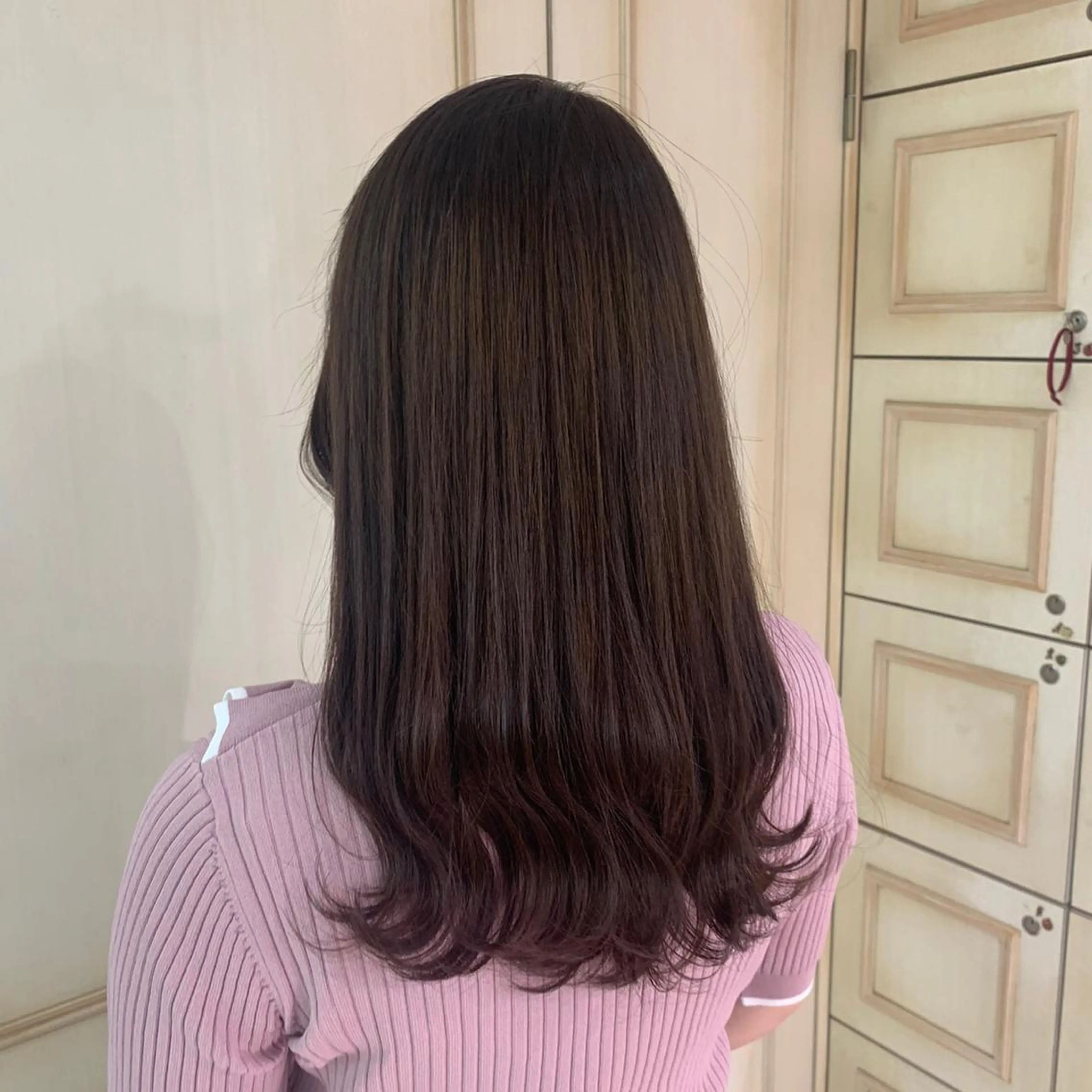 カラー ヘアアレンジ 海外レイヤー鯉渕 【海外風メンズも◎】のヘアスタイル