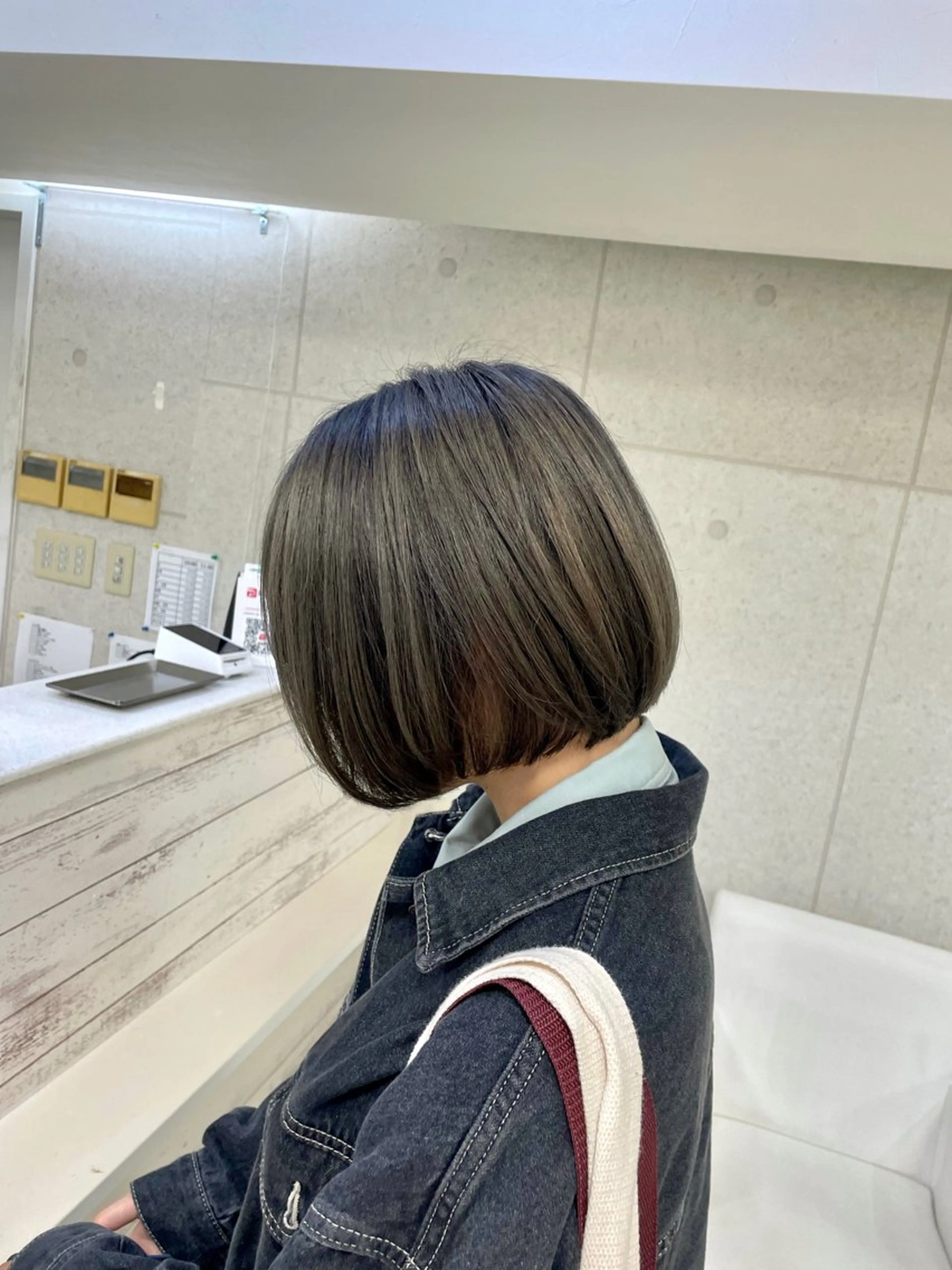ショート アッシュ アッシュグレー ボブ カット ヘッドスパ XANADU上野店 🐼ﾖｺﾊｼのヘアスタイル