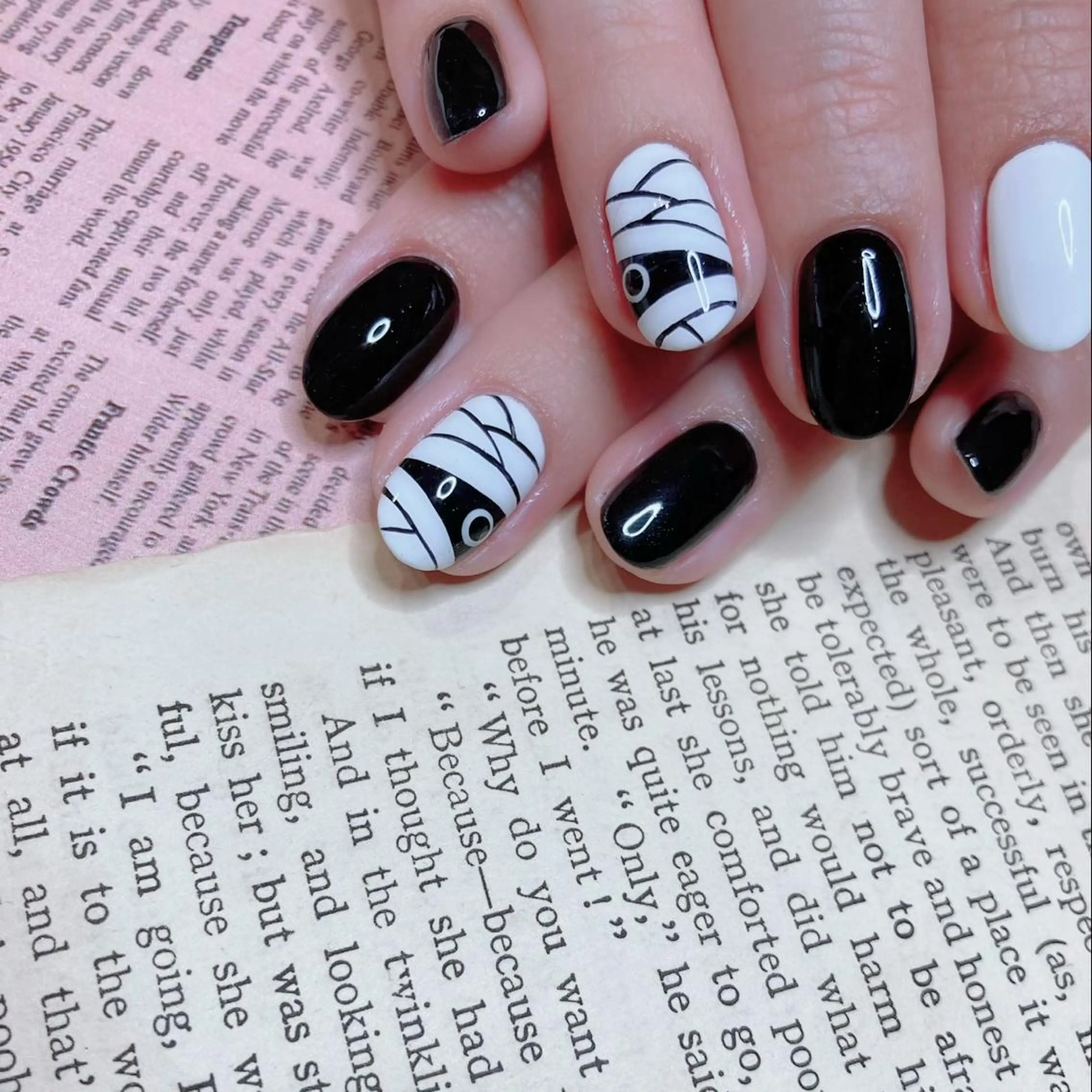 ネイル NOIROUGE所属・NOI ROUGEのネイルデザイン