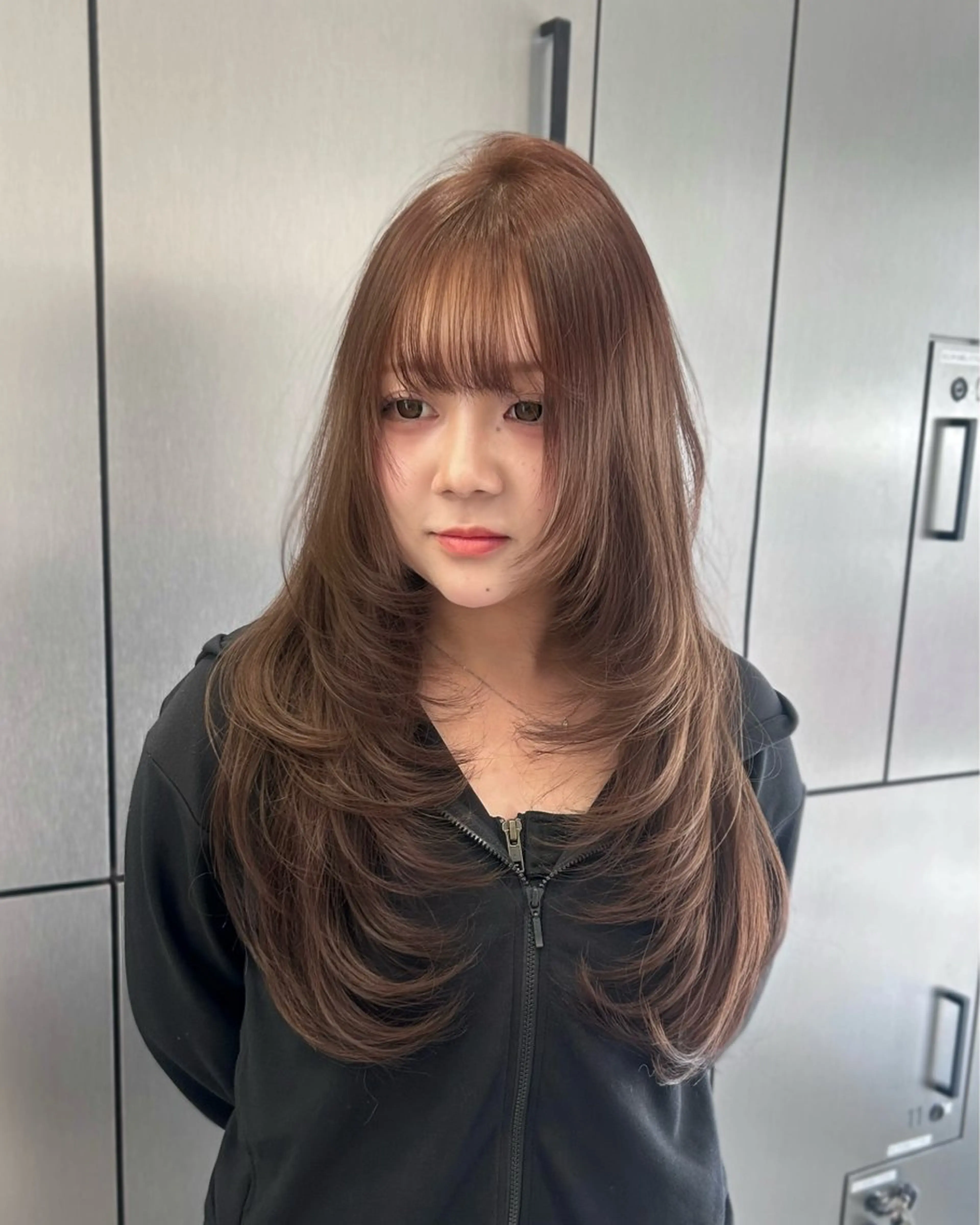 ロング ロングレイヤー レイヤーカット ロング 大人レイヤー/艶髪 🇺🇸TOMONAのヘアスタイル