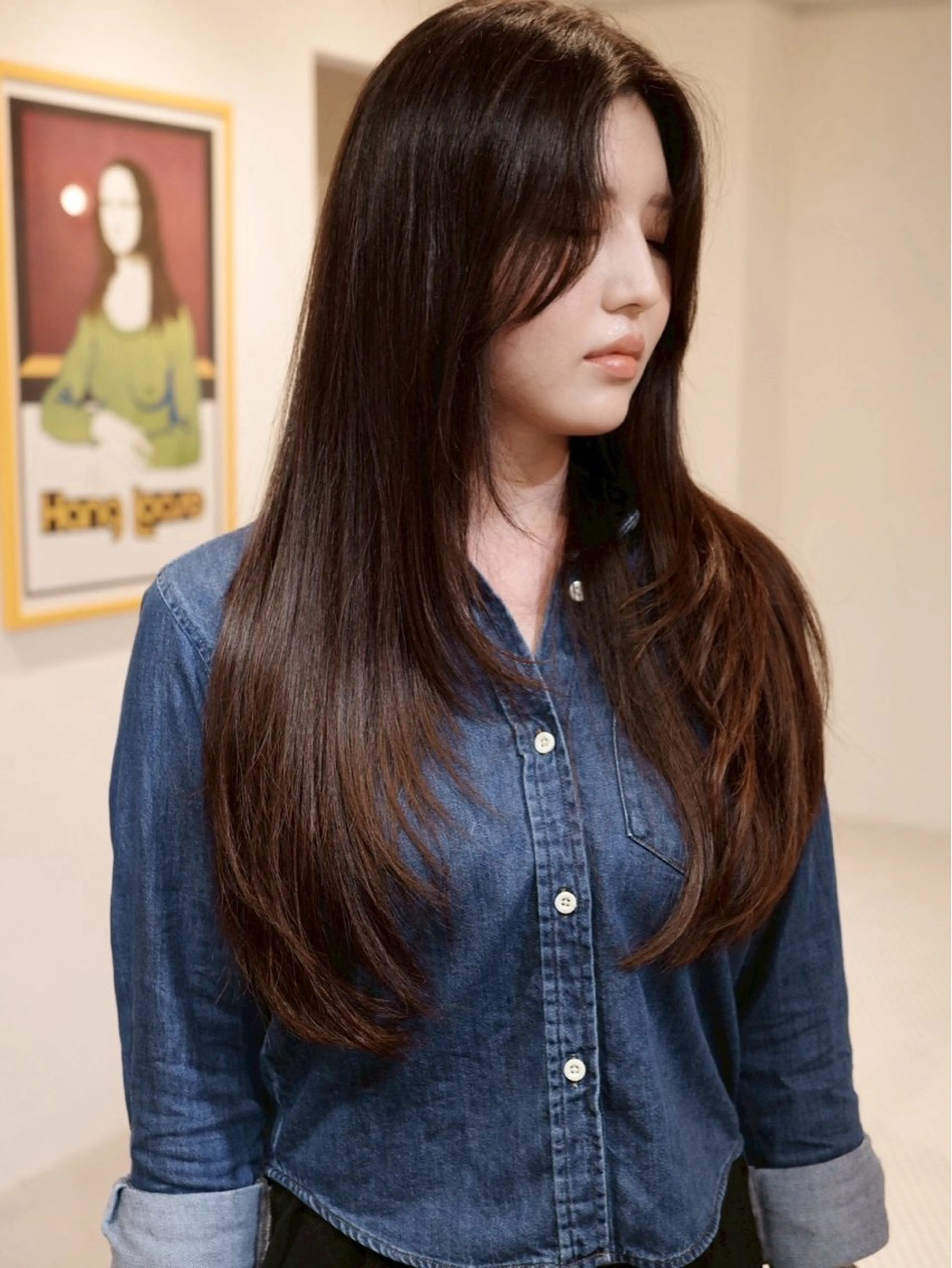 ロング カット (h)wim ウィムのヘアスタイル