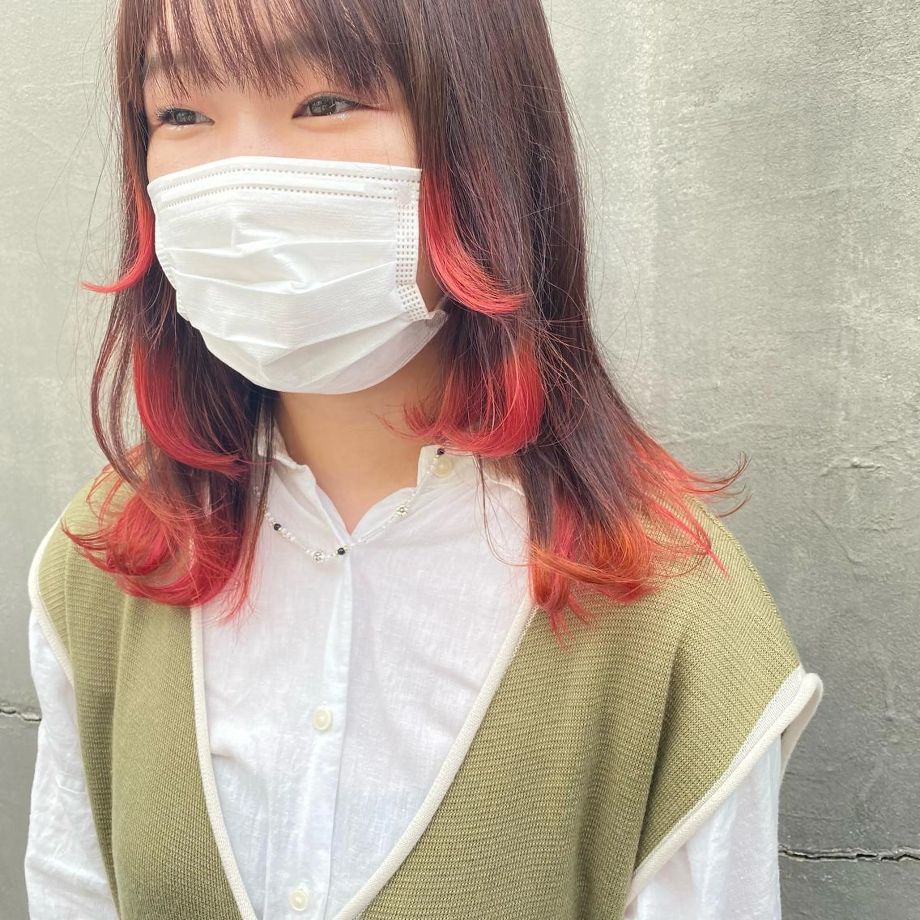 ミディアム カラー 顔周りカット 姫カット VIE.ORNER 土気🍃笹岡航太のヘアスタイル