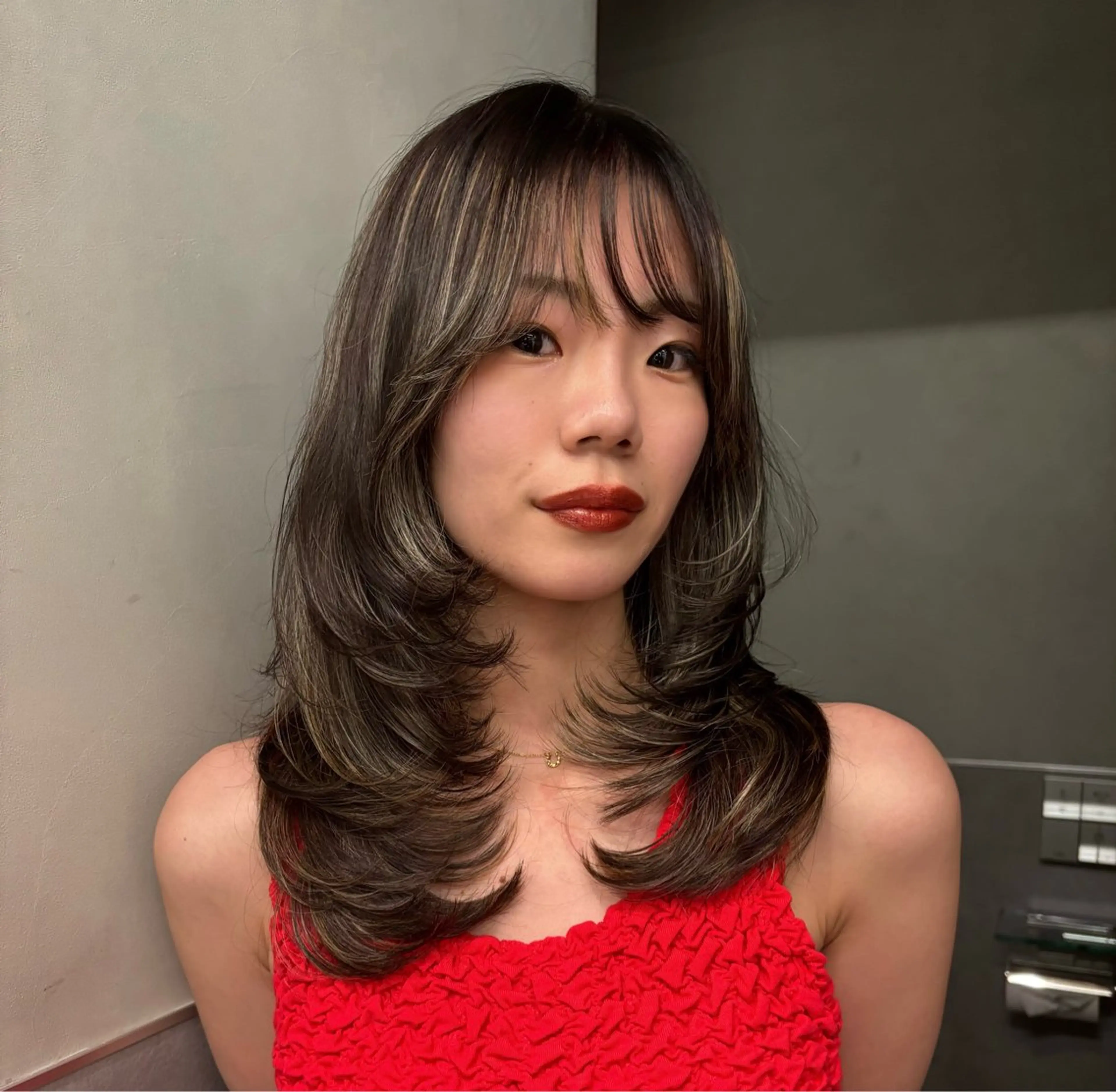 セミロング ヘアカラー トリートメント ヘッドスパ 日吉／レイヤー／ 髪質改善／iatoのヘアスタイル