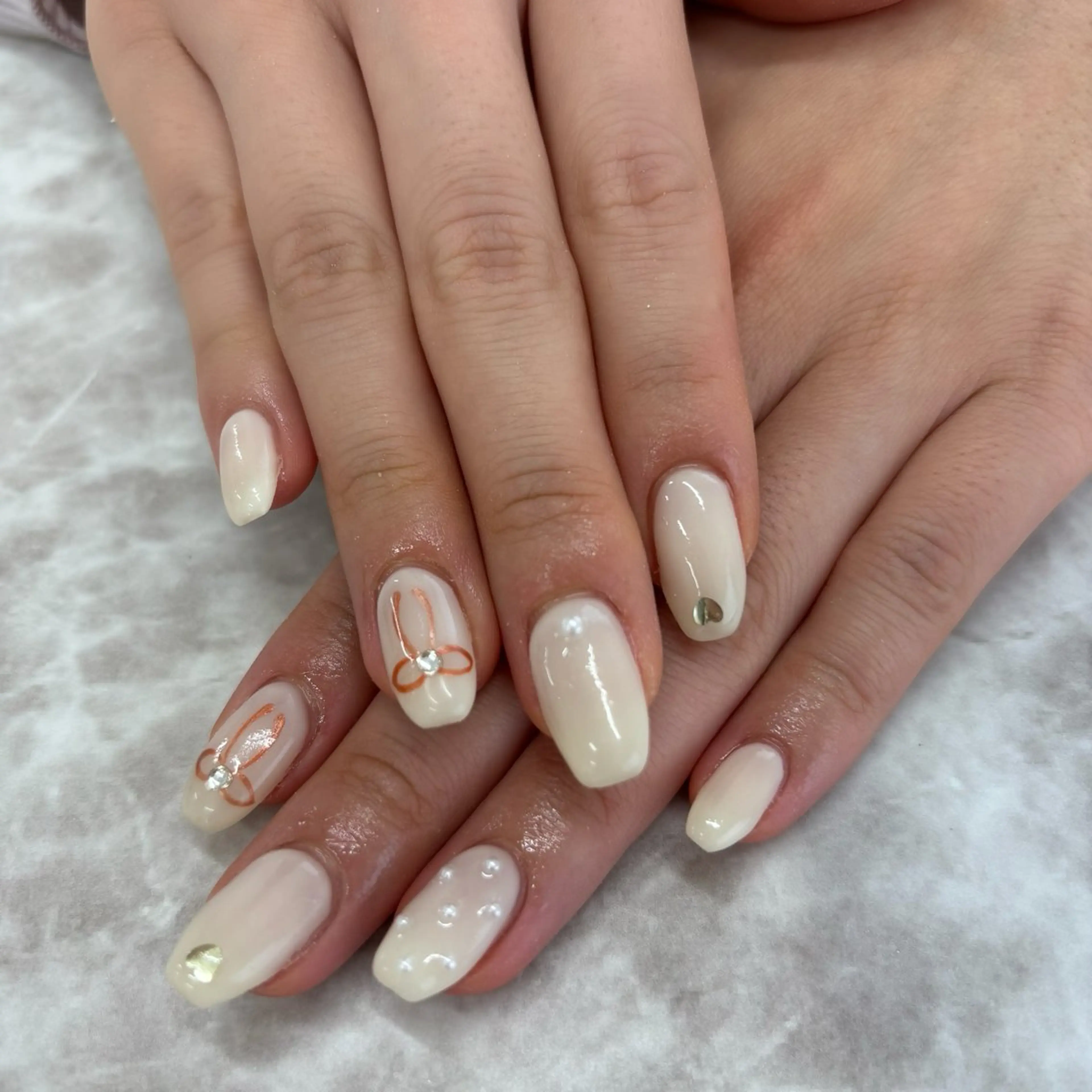 ネイル ハンドネイル K. Amiのネイルデザイン