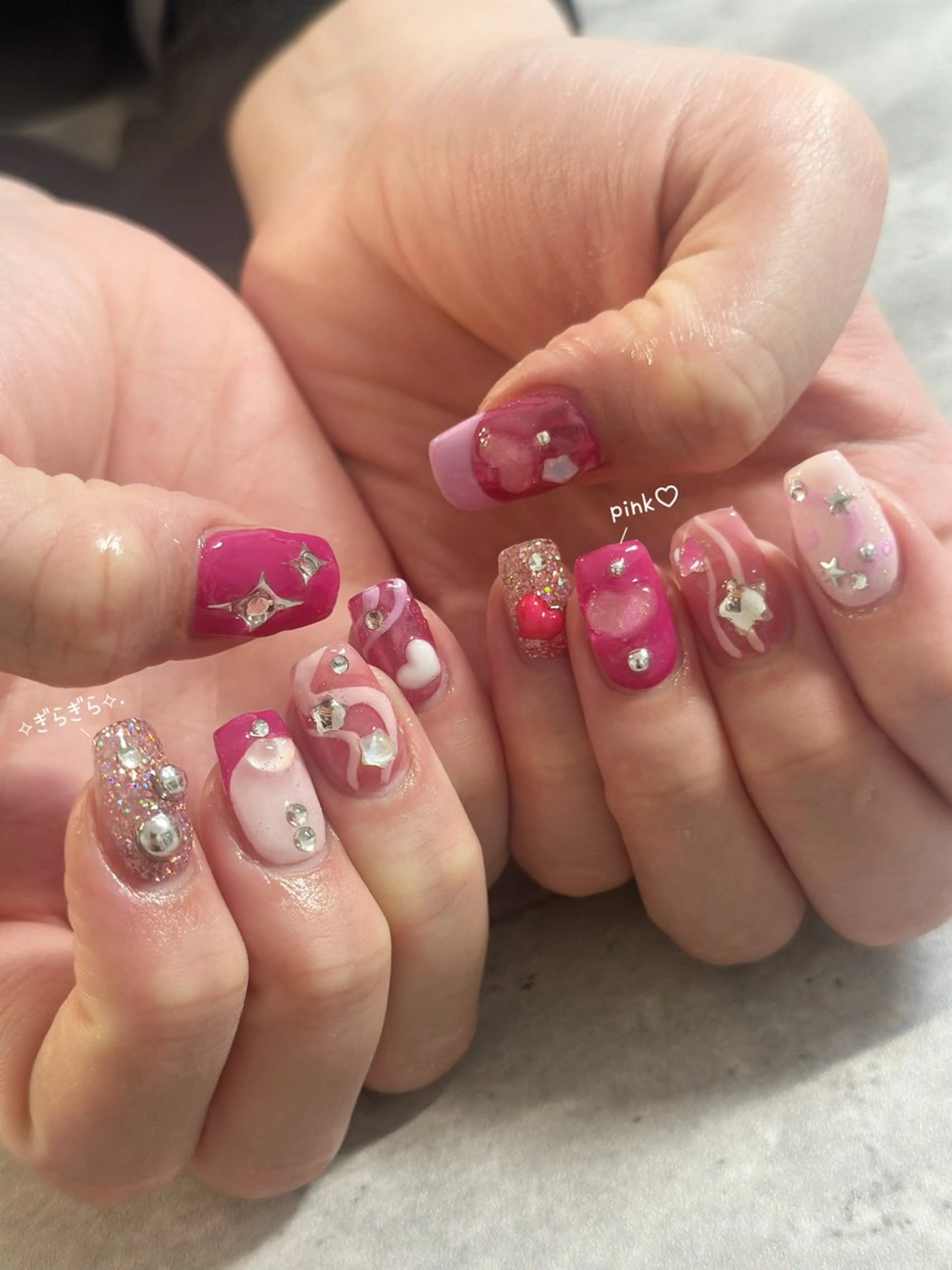 ネイル ハンドネイル One's Nail Roomのネイルデザイン