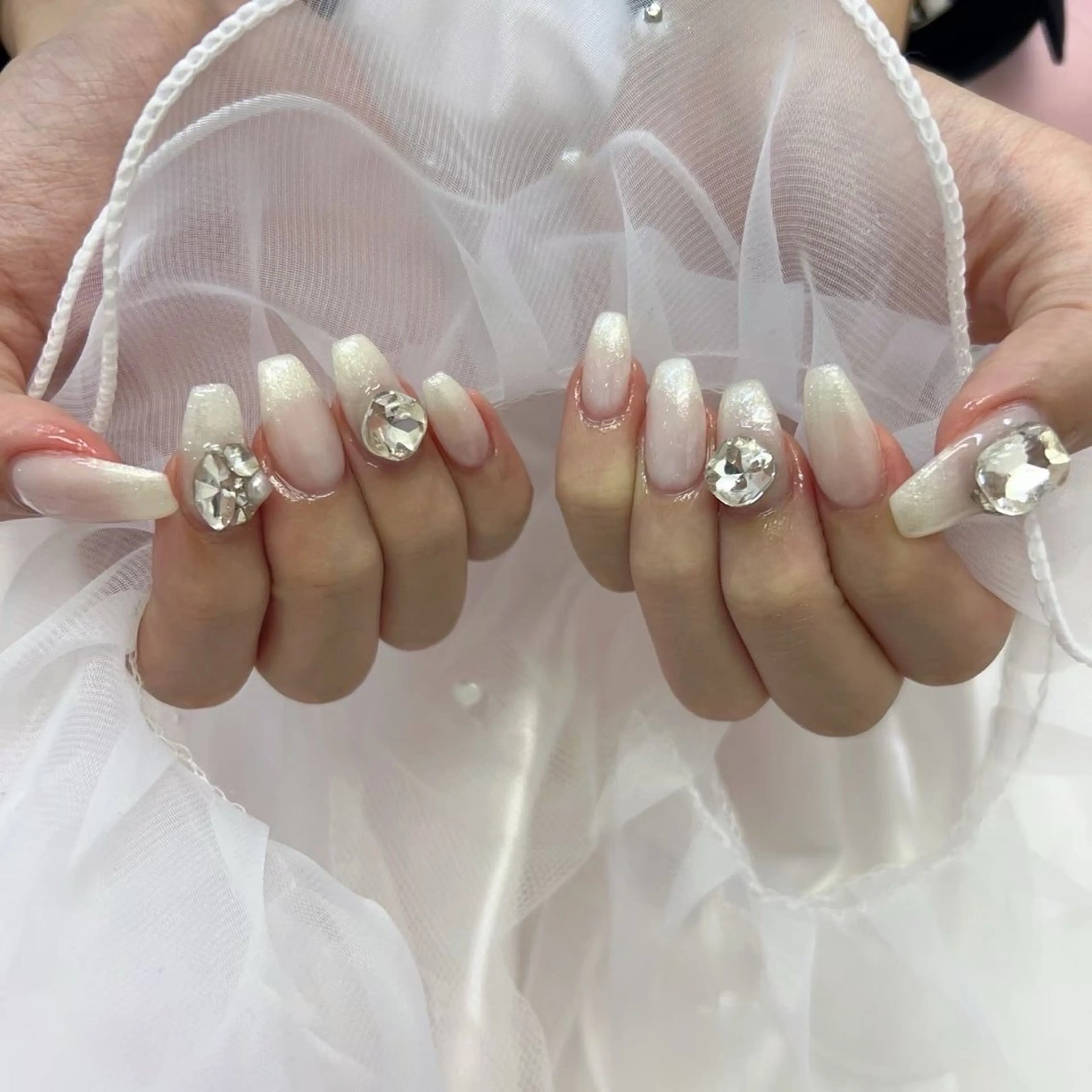 ネイル yurika 🌷.*･ﾟのネイルデザイン