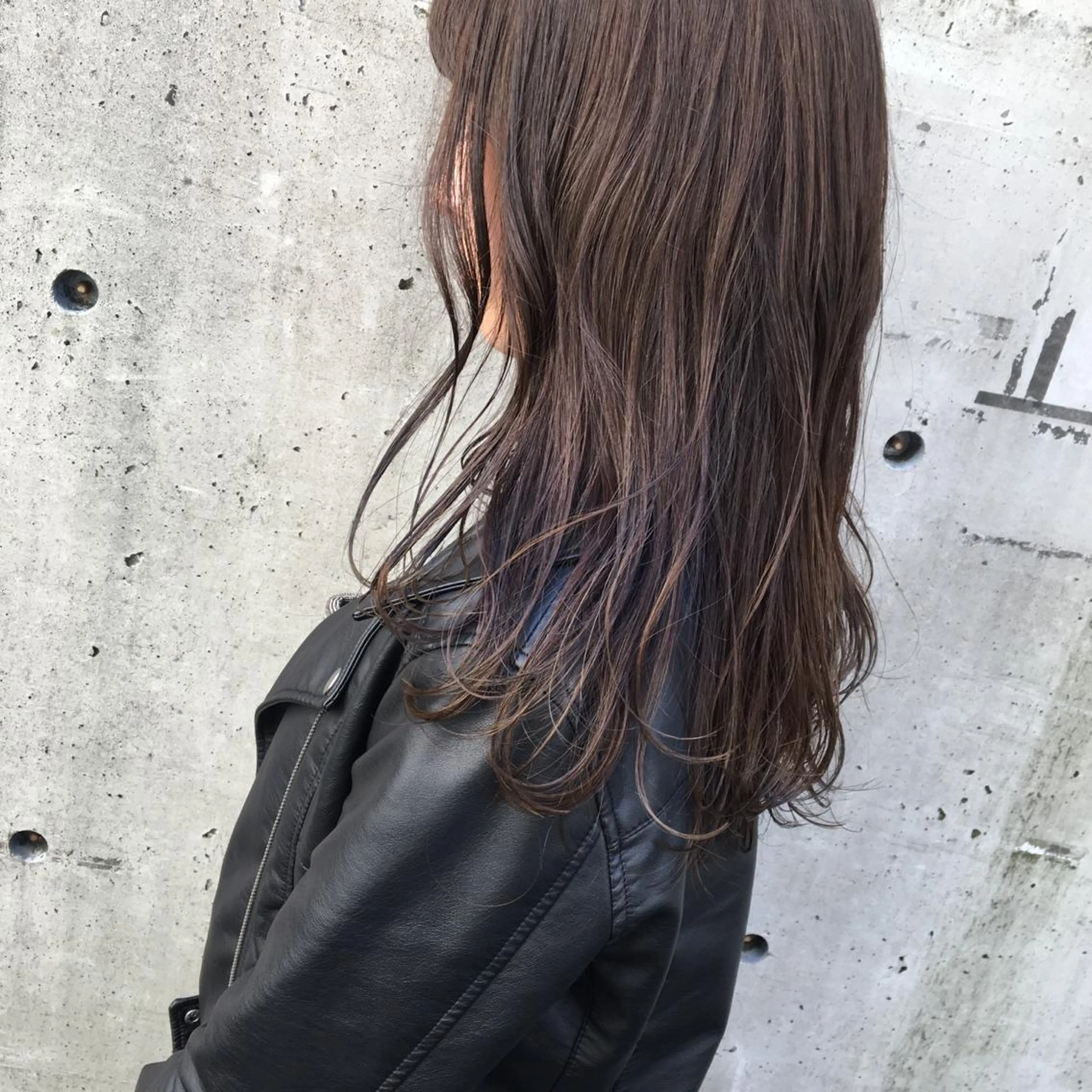ロング カラー ベージュカラー レイヤーカット emme MIHO♡のヘアスタイル