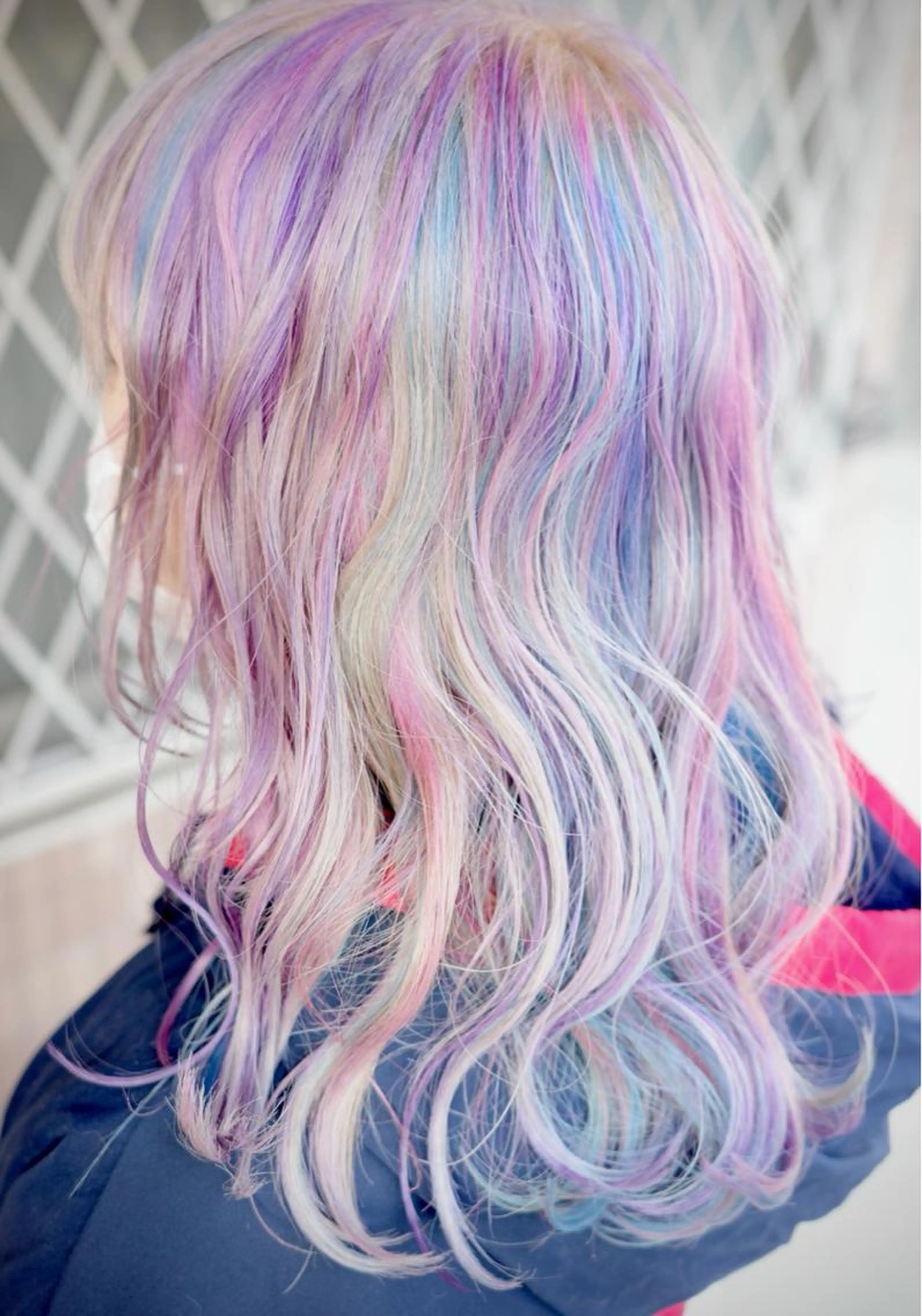 🌈派手髪🌈《カット➕ブリーチ➕マニパニ➕トリートメント》 #カラフル#レインボー#オーロラ#ユニコーンカラーの写真