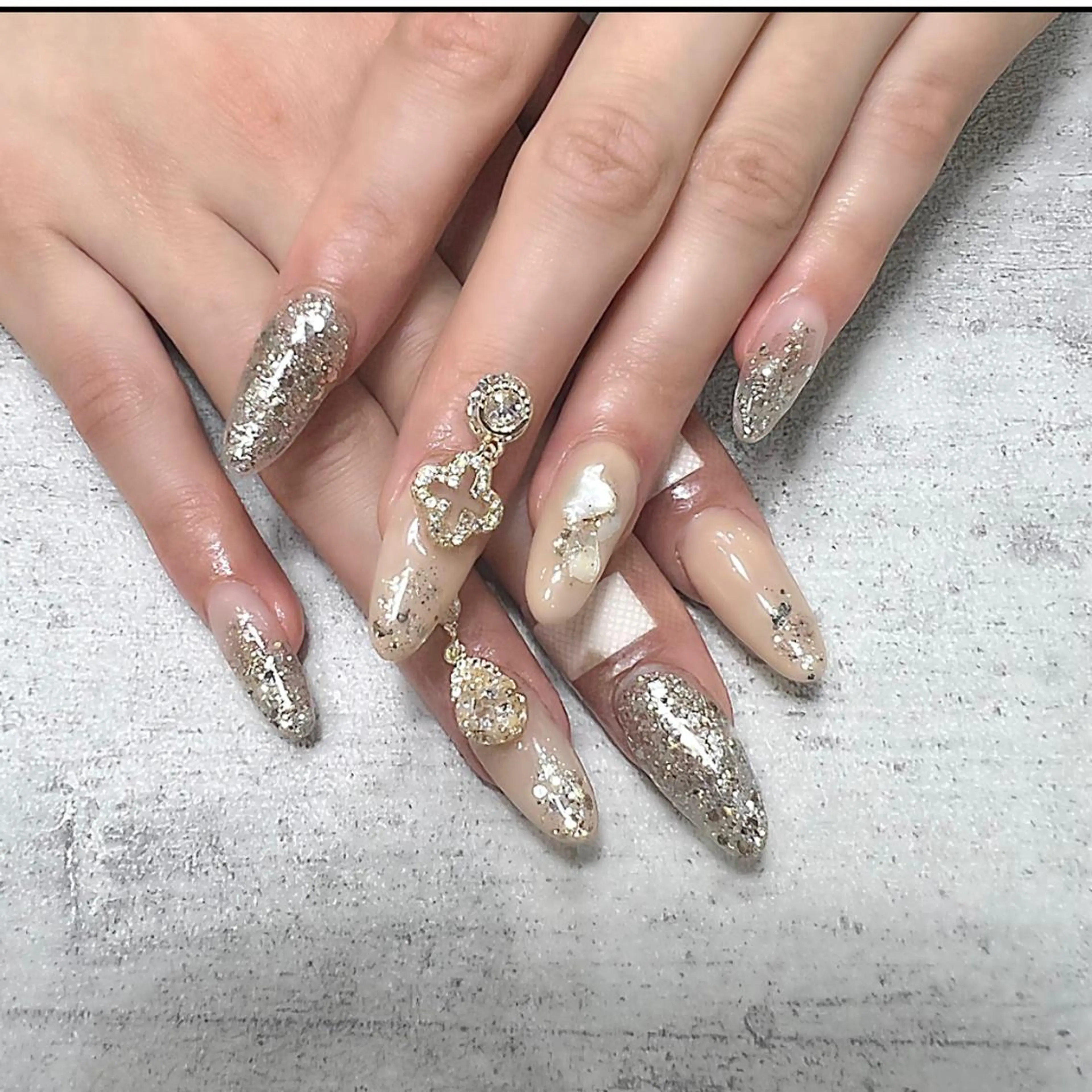 ネイル Rire_eye+beauty_nail所属・Rire_ nail_yukiのネイルデザイン